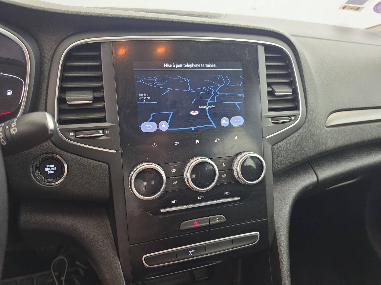 Vente en ligne Renault Megane 4  TCe 140 au prix de 16 490 €