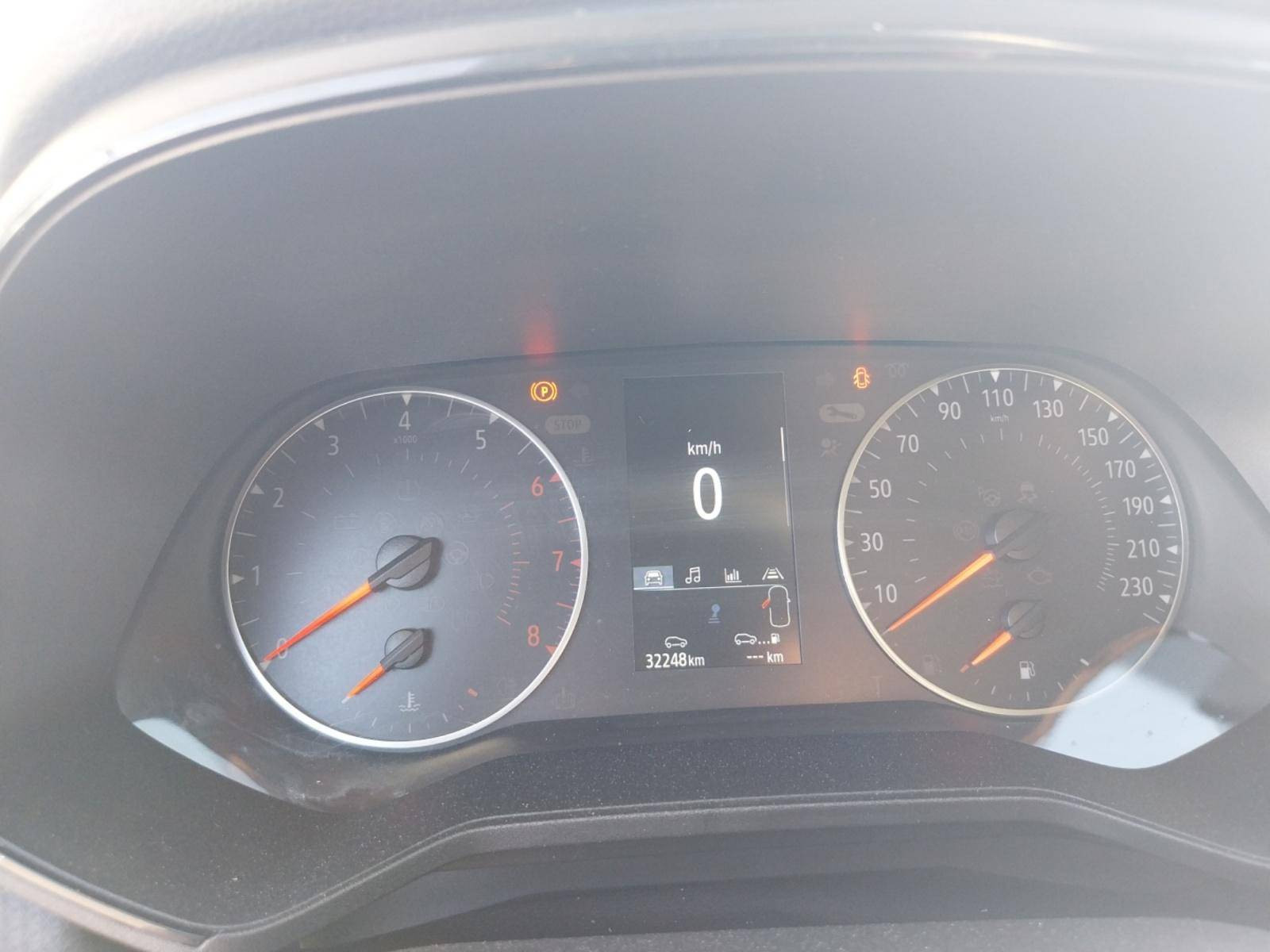 Vente en ligne Renault Clio 5 Clio TCe 90 au prix de 13 290 €