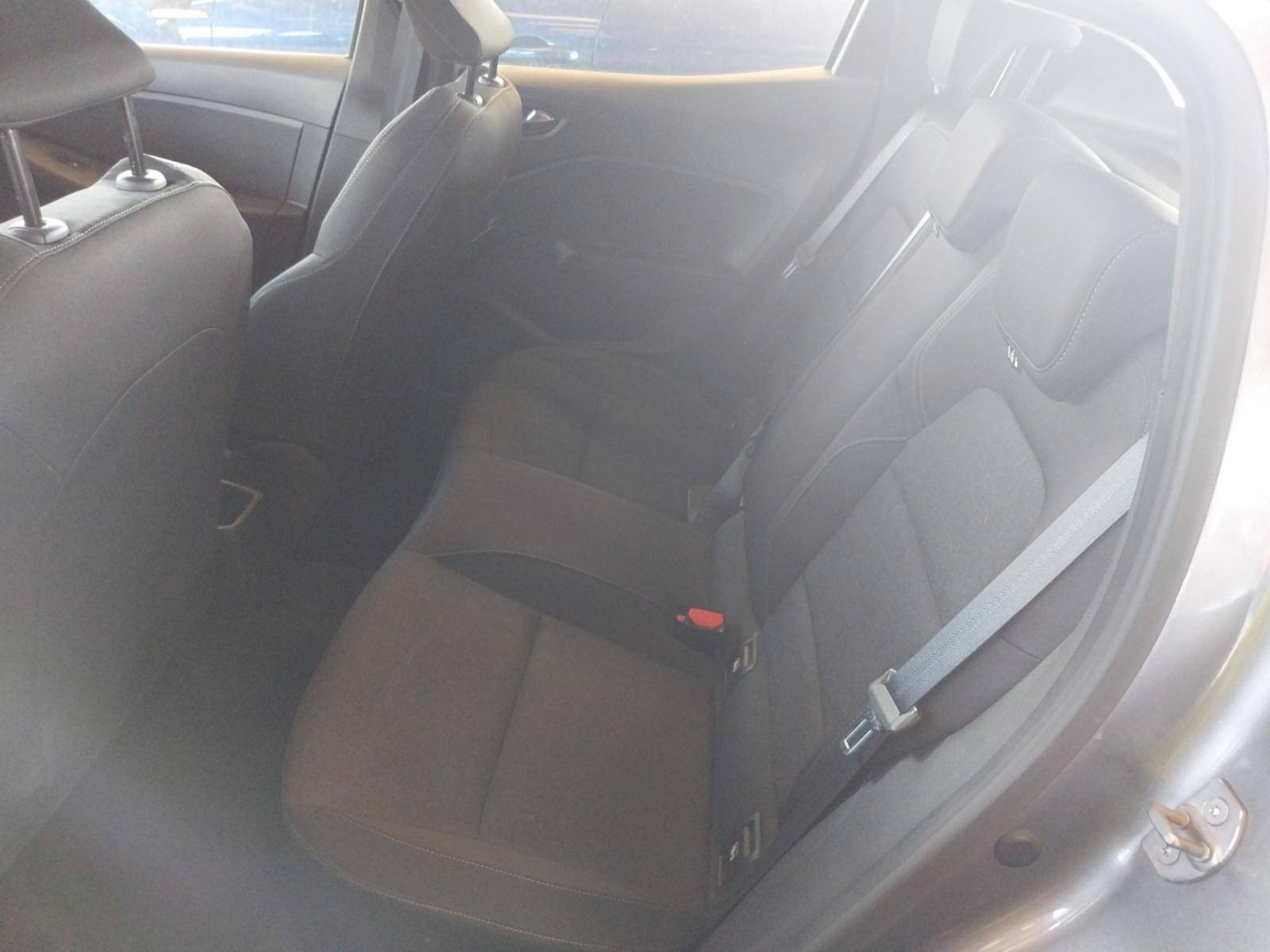 Vente en ligne Renault Clio 5 Clio TCe 90 au prix de 13 290 €