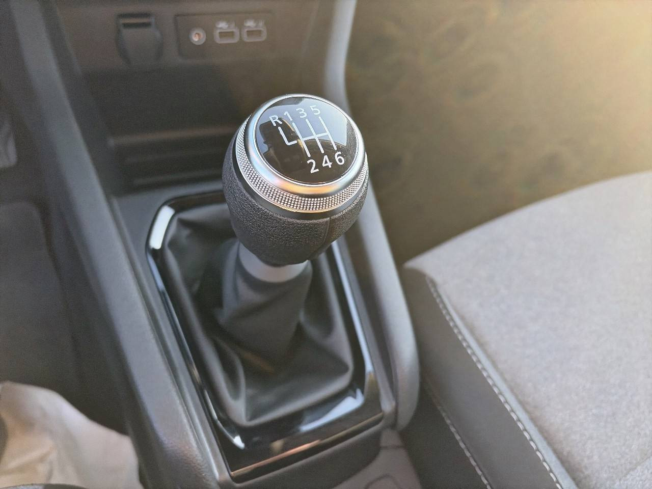 Vente en ligne Renault Clio 5 Clio TCe 90 au prix de 14 990 €