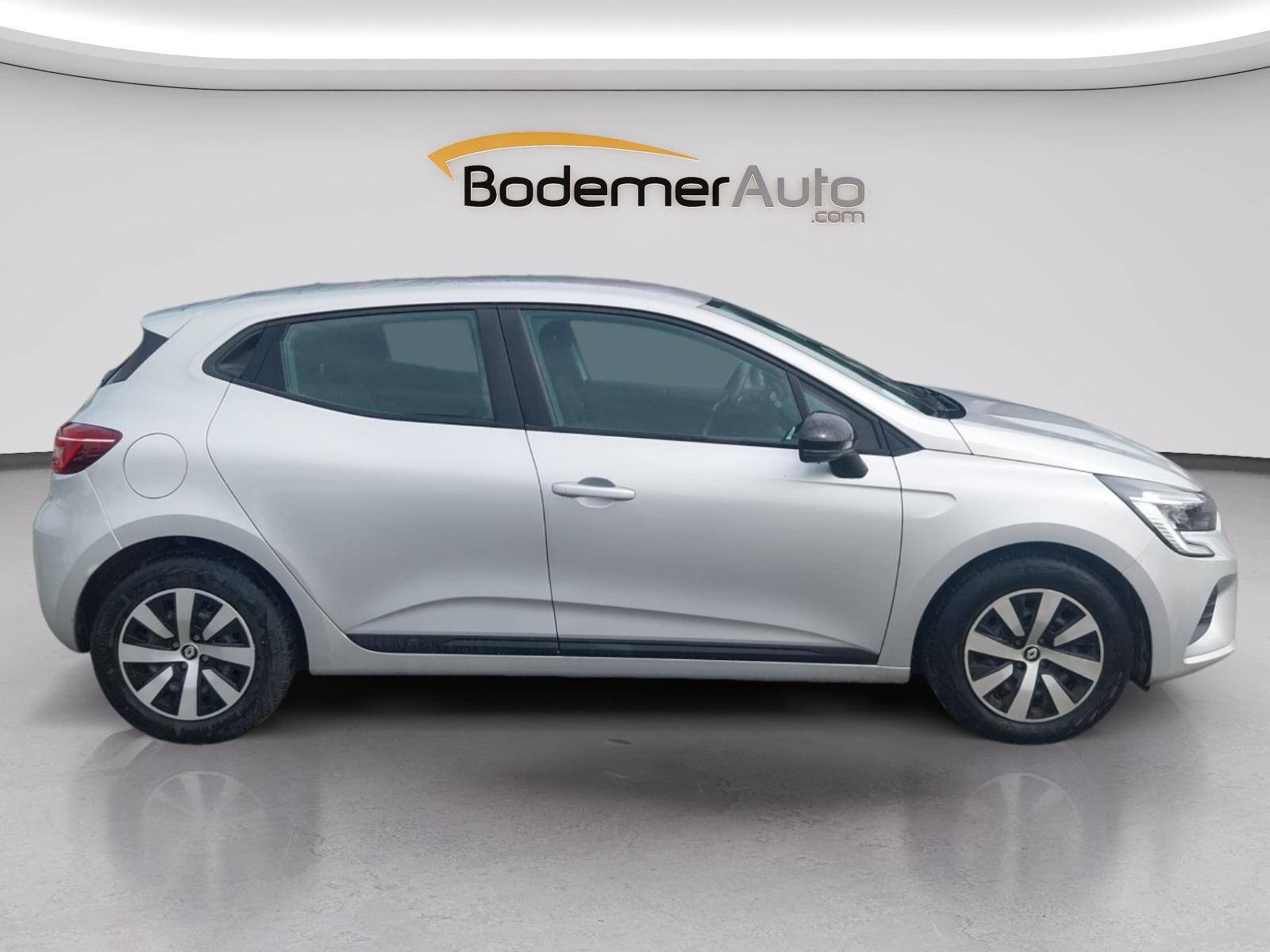 Vente en ligne Renault Clio 5 Clio TCe 90 au prix de 14 890 €