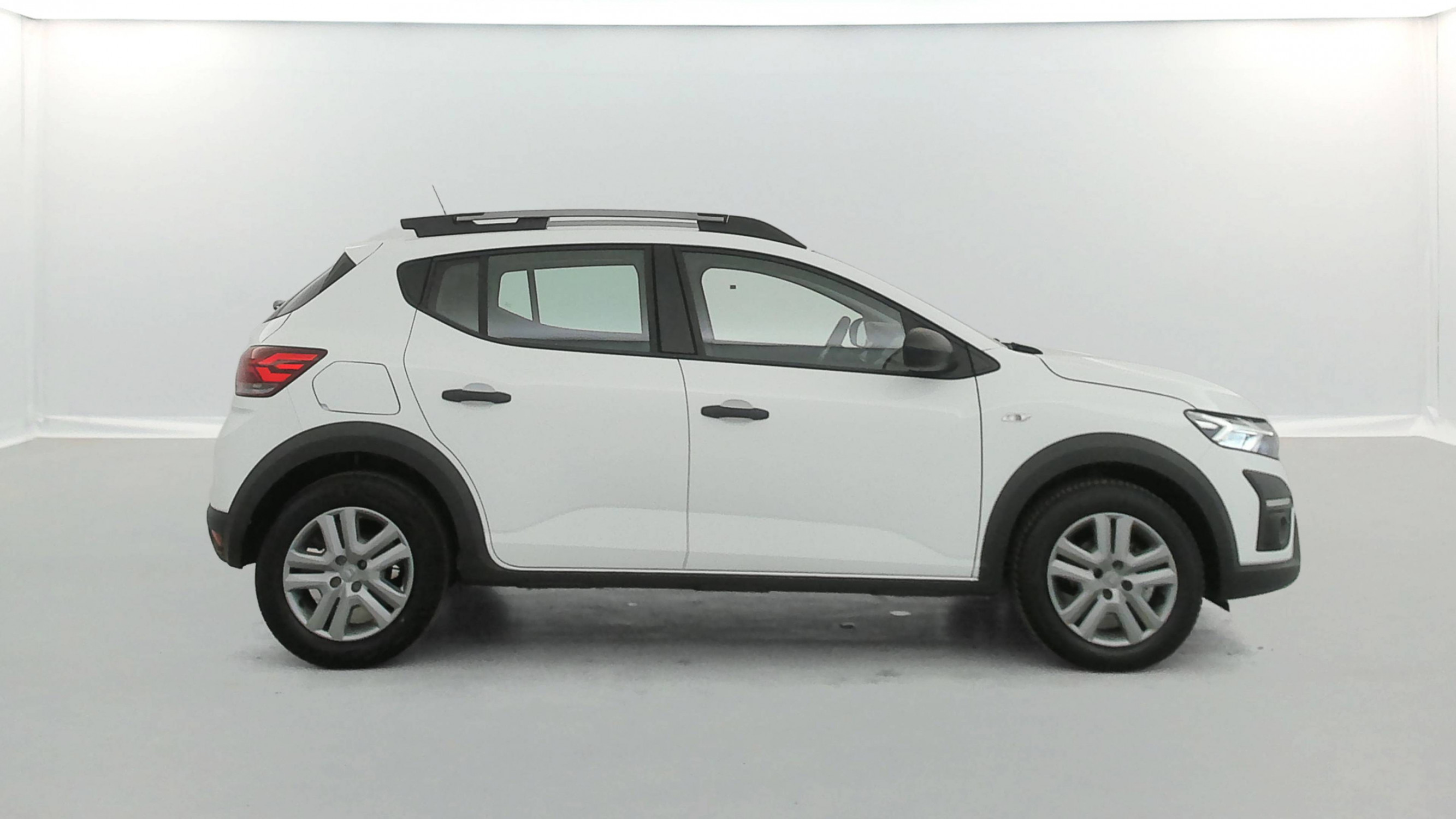 Vente en ligne Dacia Sandero  ECO-G 100 au prix de 12 990 €