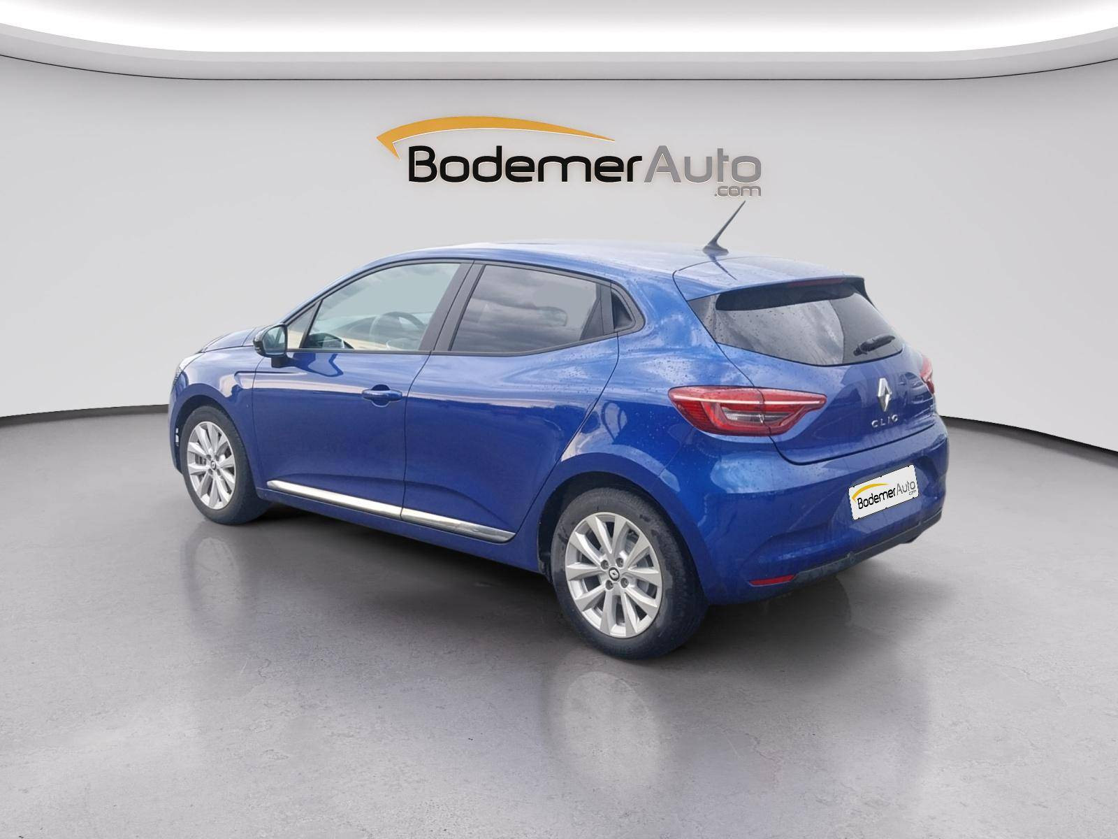 Vente en ligne Renault Clio 5 Clio E-Tech full hybrid 145 au prix de 16 990 €
