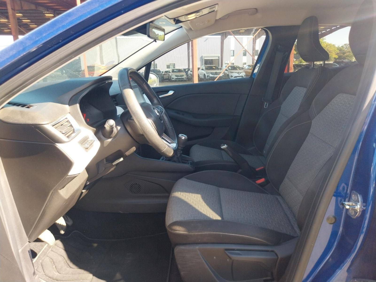 Vente en ligne Renault Clio 5 Clio TCe 90 au prix de 13 890 €