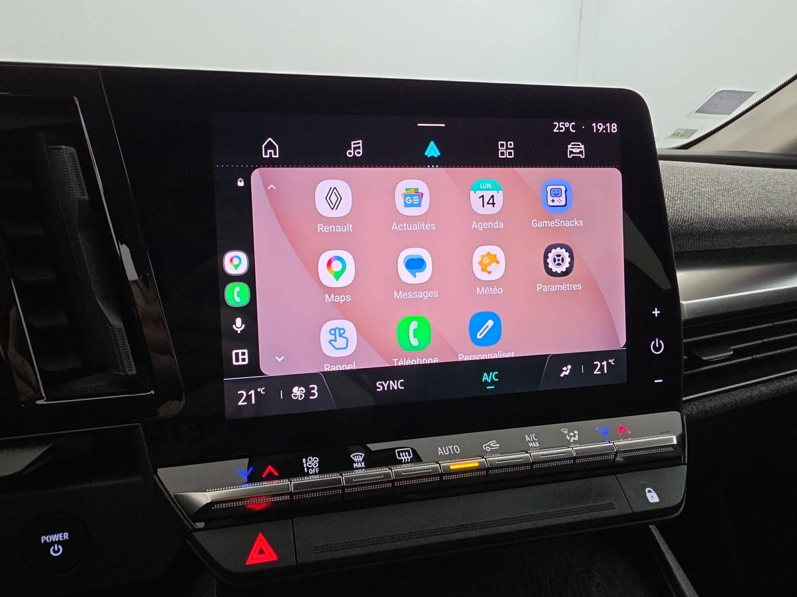 Vente en ligne Renault Megane E-Tech  EV40 130ch standard charge au prix de 18 991 €