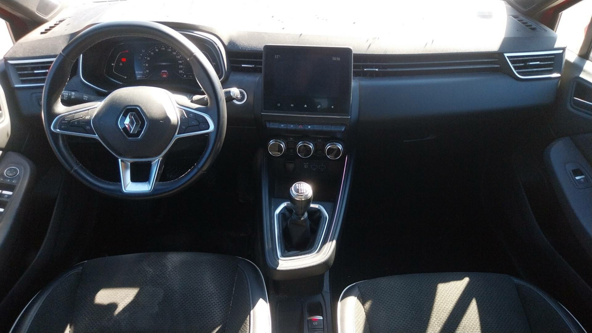 Vente en ligne Renault Clio 5 Clio Blue dCi 115 au prix de 13 990 €