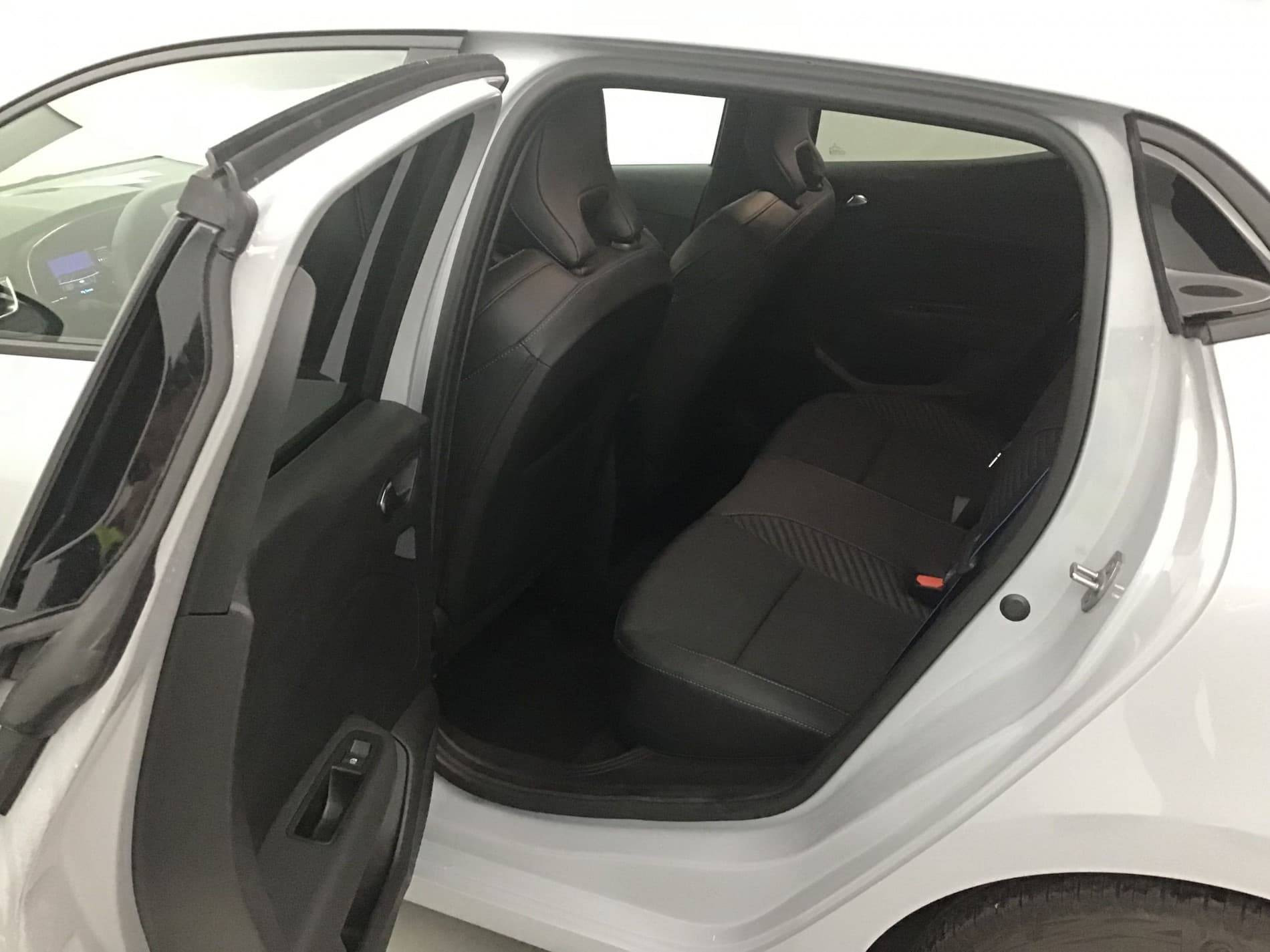 Vente en ligne Renault Clio 5 Clio E-Tech full hybrid 145 ch GSR2 au prix de 22 990 €