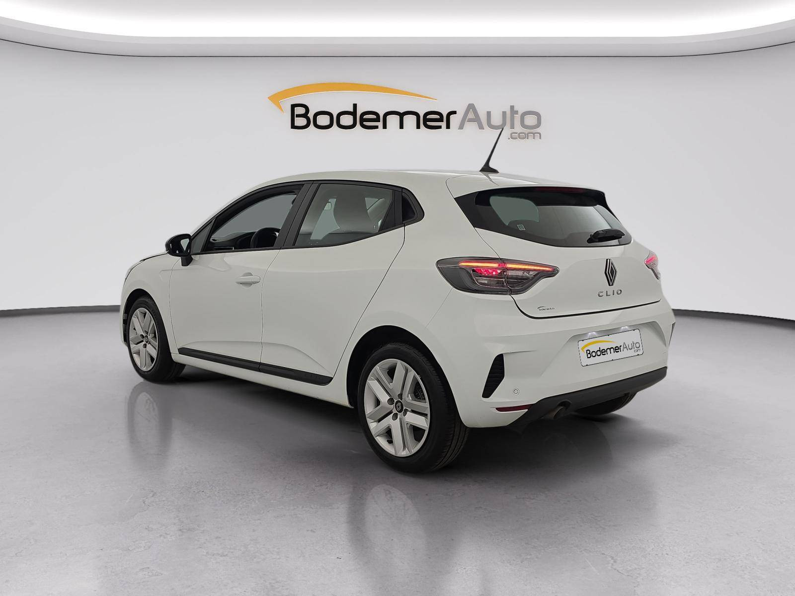 Vente en ligne Renault Clio 5 Clio SCe 65 au prix de 13 590 €