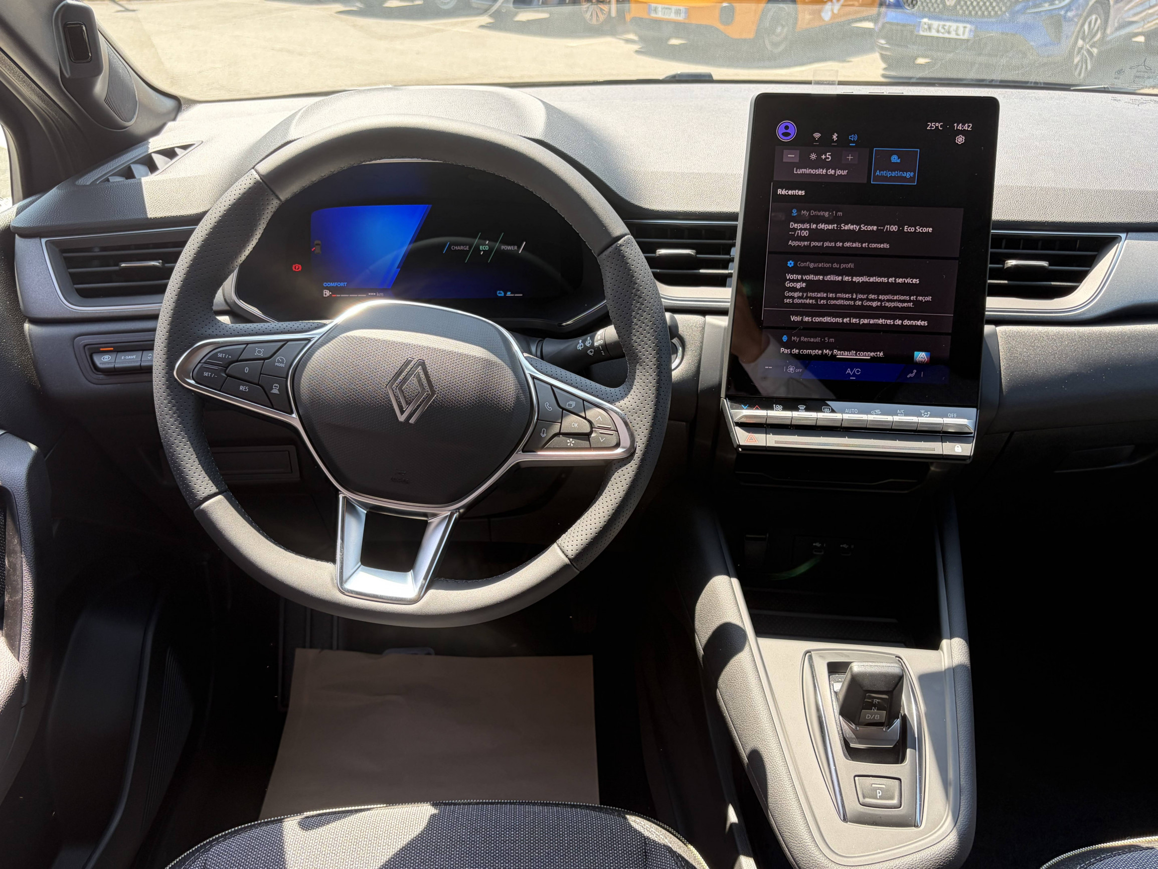 Vente en ligne Renault Symbioz  E-Tech full hybrid 160 ch au prix de 33 690 €