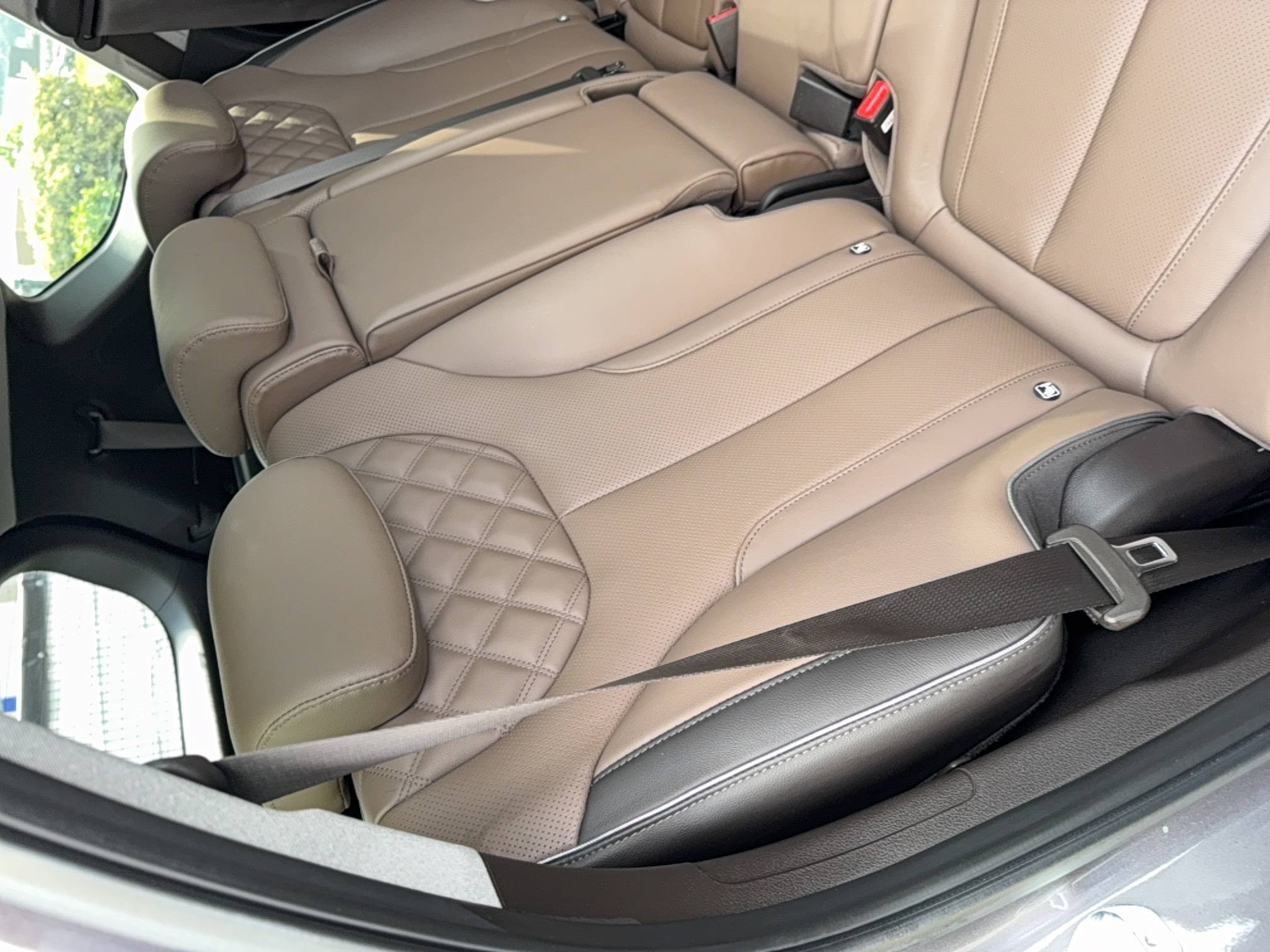 Vente en ligne Hyundai Santa Fe  1.6 T-GDi Hybrid 230 BVA6 au prix de 29 990 €