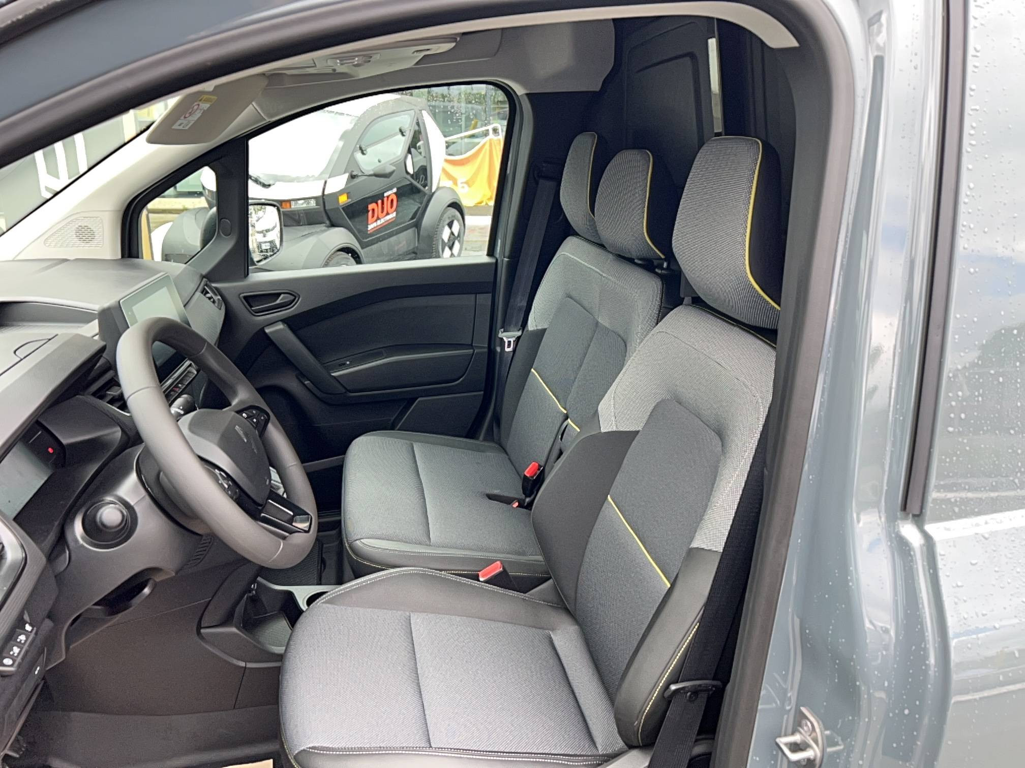 Renault Kangoo Van E-Tech  FG TOLE L1 AC11 GSR2 occasion de 2025 en vente à Guingamp