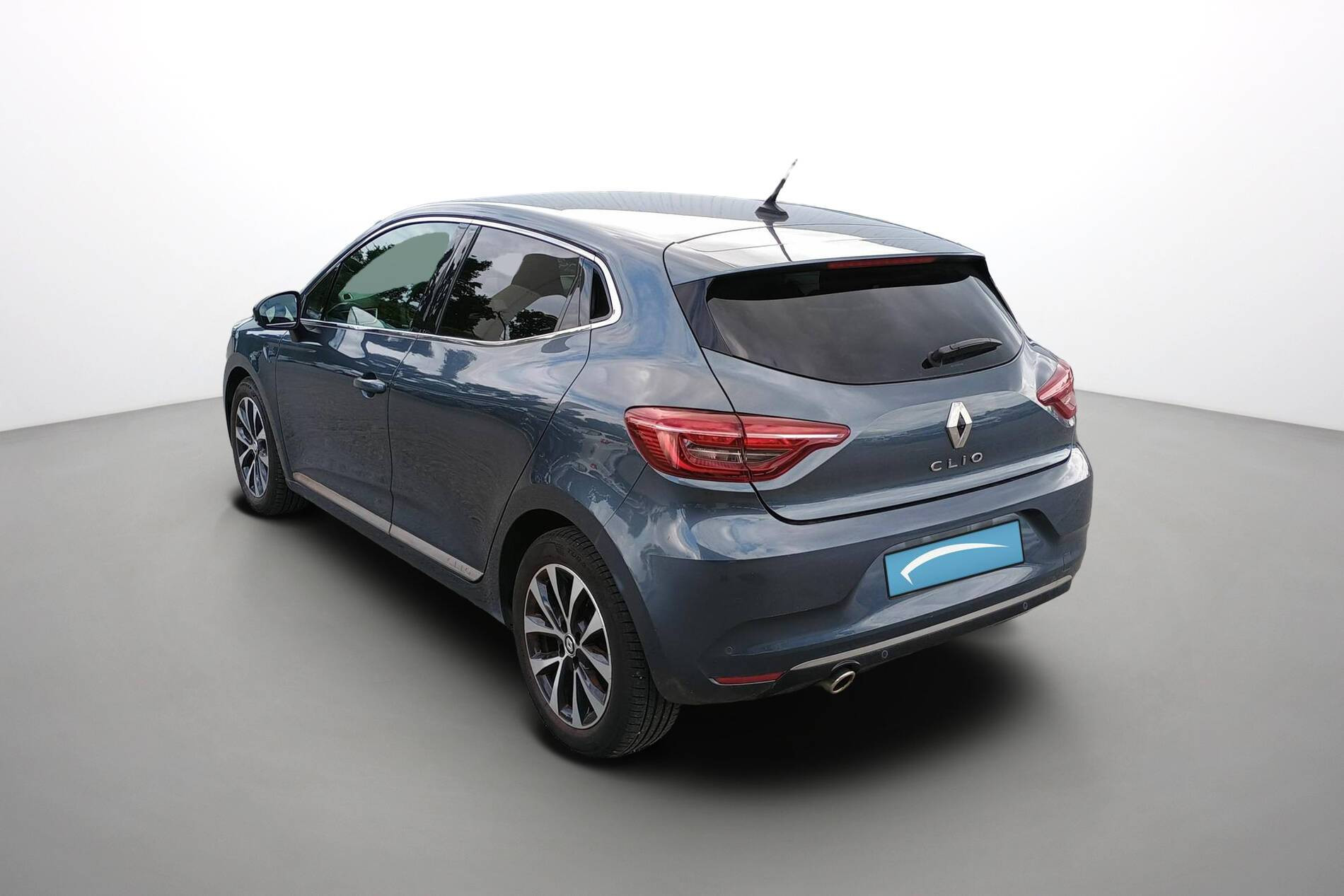 Vente en ligne Renault Clio 5 Clio TCe 90 - 21N au prix de 15 490 €