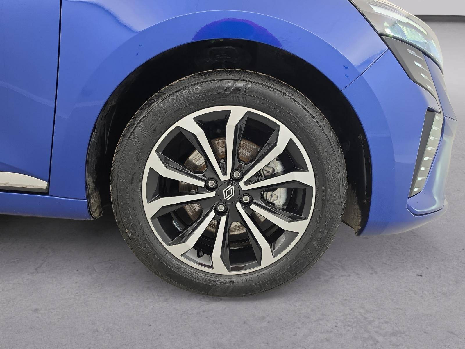 Vente en ligne Renault Clio 5 Clio E-Tech full hybrid 145 ch GSR2 au prix de 20 500 €
