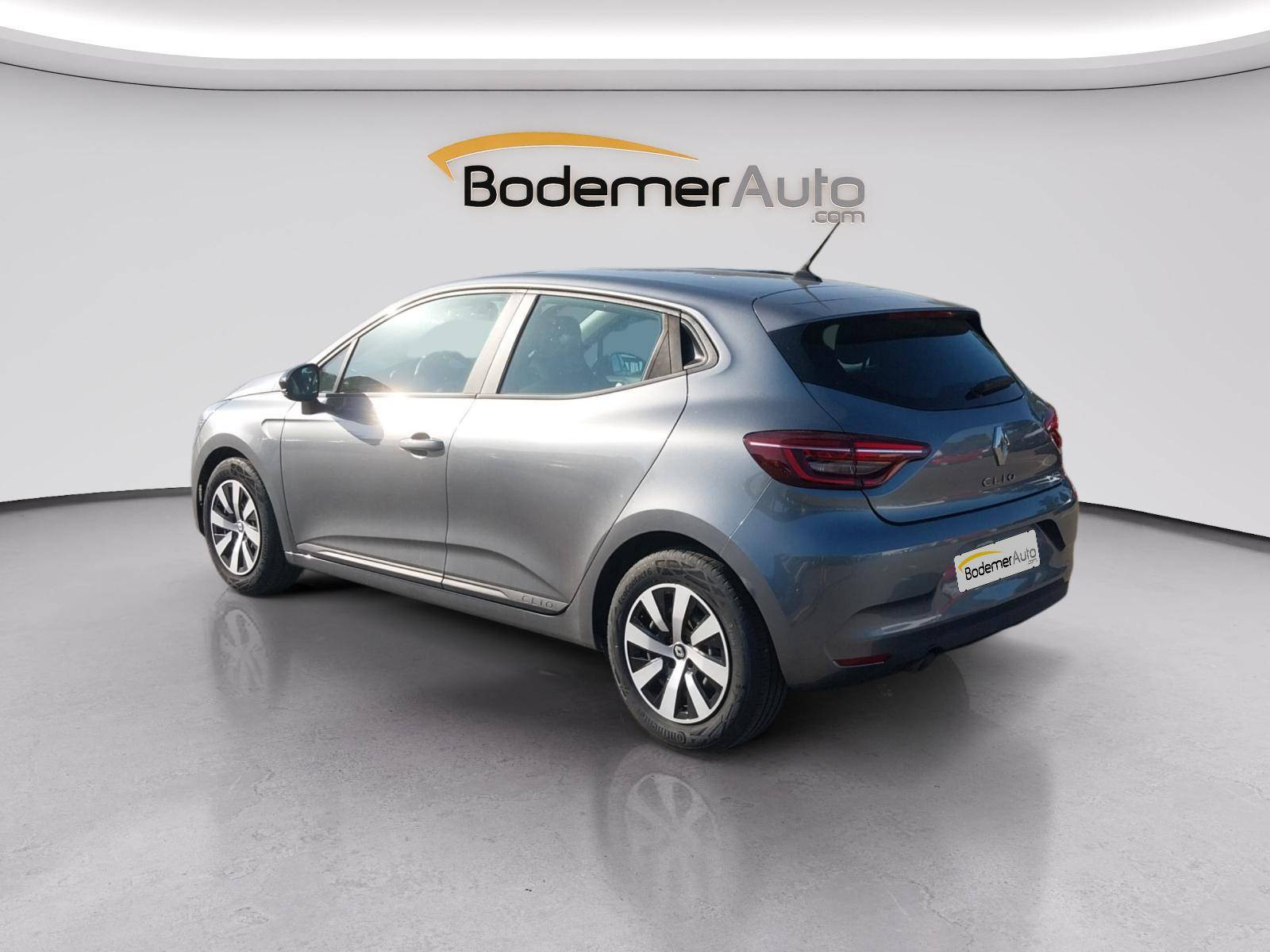 Vente en ligne Renault Clio 5 Clio TCe 90 au prix de 13 490 €
