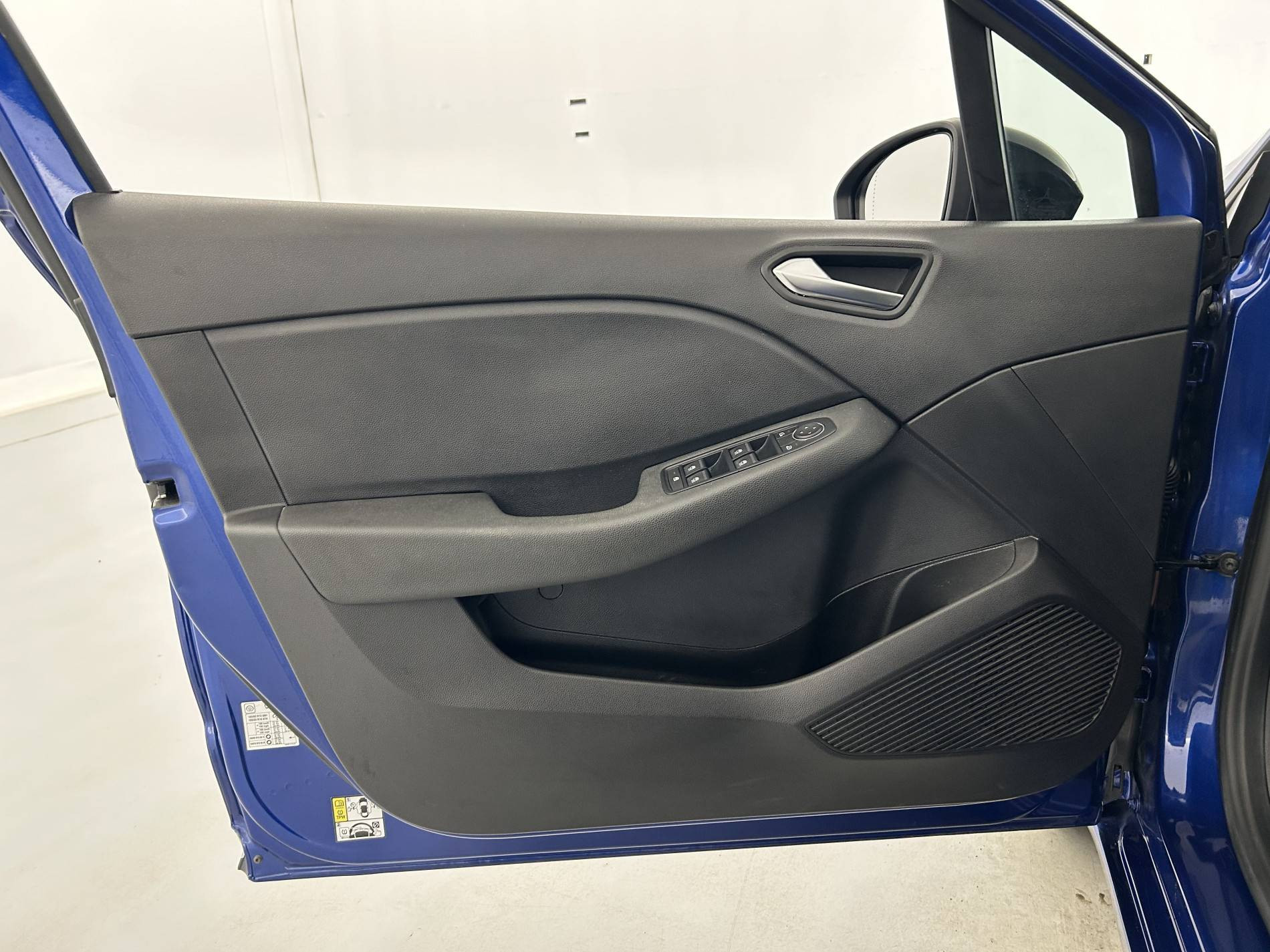 Vente en ligne Renault Clio 5 Clio SCe 65 au prix de 12 490 €