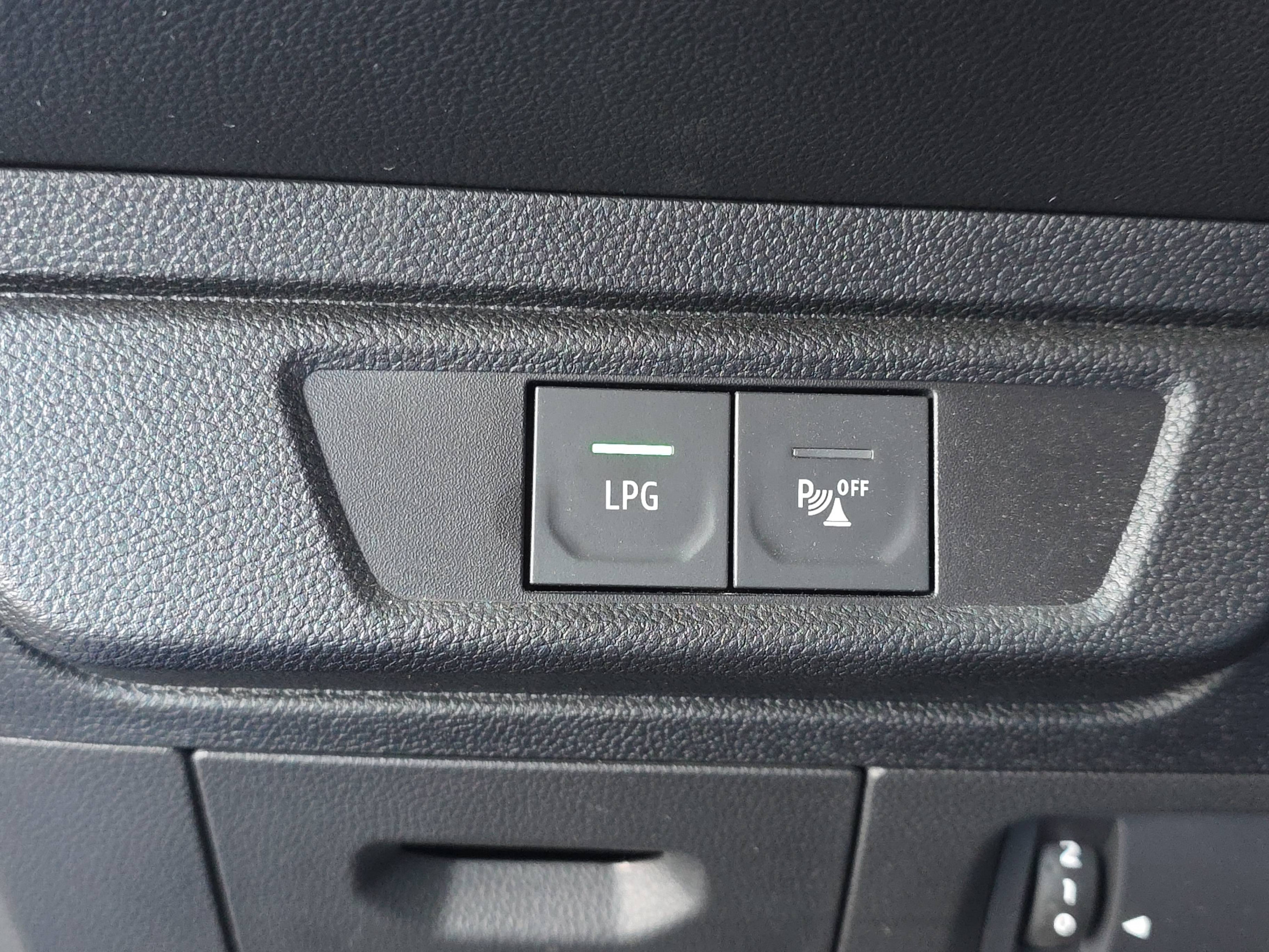 Vente en ligne Dacia Sandero  ECO-G 100 au prix de 15 490 €