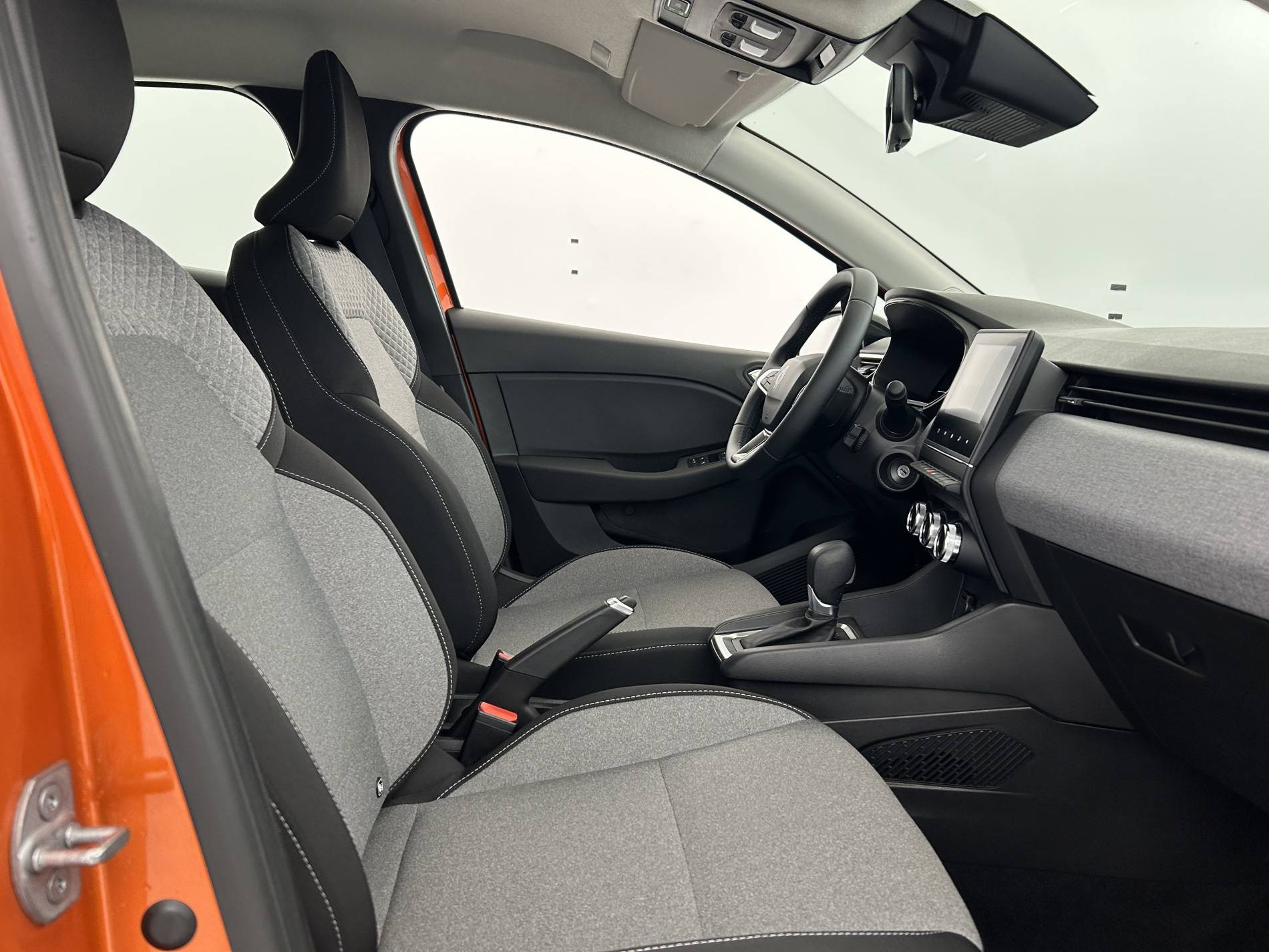 Vente en ligne Renault Clio 5 Clio E-Tech full hybrid 145 ch GSR2 au prix de 19 990 €