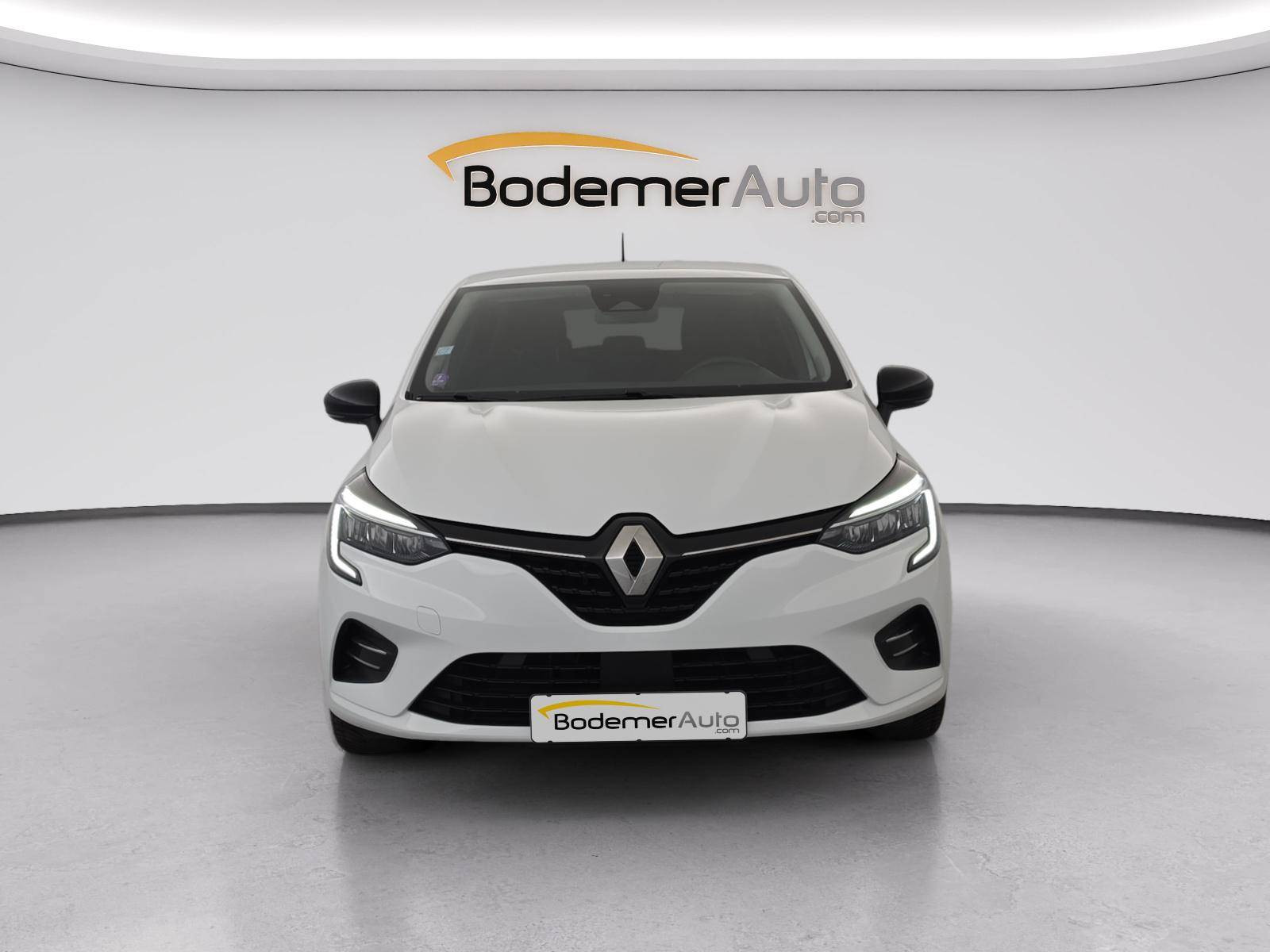 Vente en ligne Renault Clio 5 Clio E-Tech full hybrid 145 au prix de 15 990 €