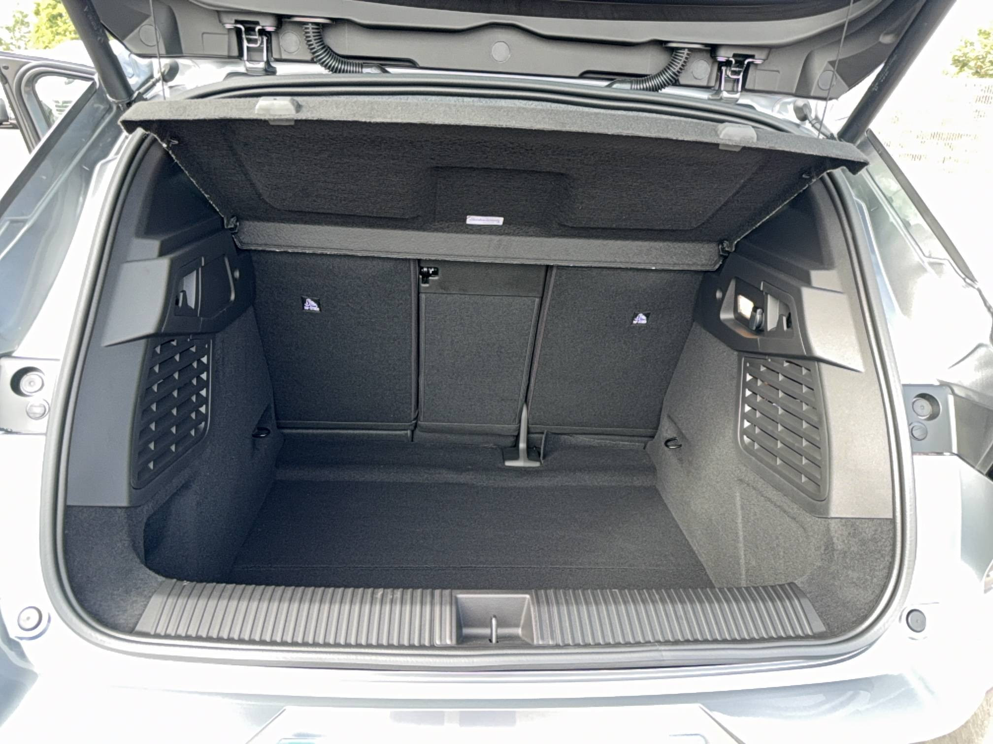 Vente en ligne Renault Scenic E-Tech Scenic E-Tech électrique 220 ch grande autonomie au prix de 46 990 €