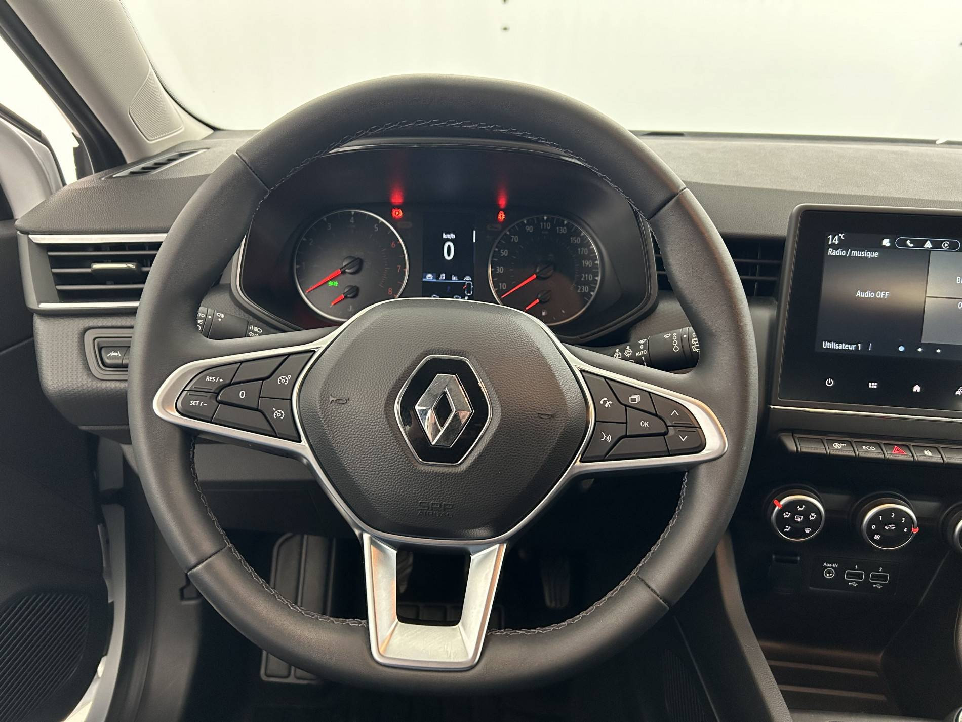 Vente en ligne Renault Clio 5 Clio TCe 90 au prix de 13 990 €