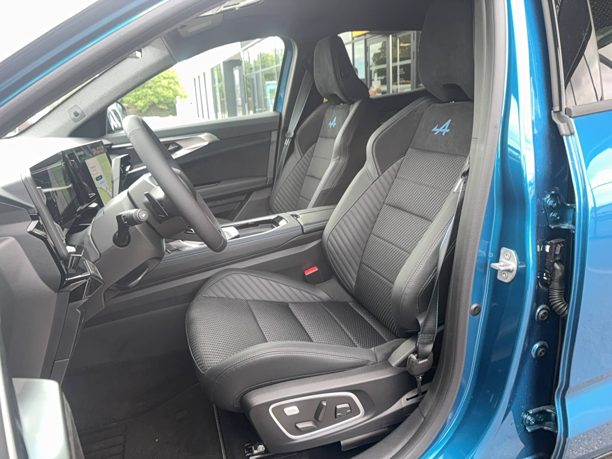 Vente en ligne Renault Austral  full hybrid E-Tech 200 ch au prix de 40 990 €