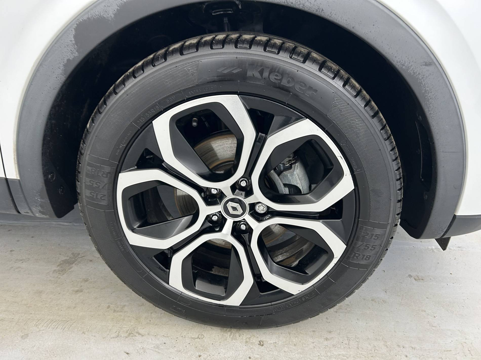 Vente en ligne Renault Arkana  E-Tech hybride 145 - 22 au prix de 21 890 €