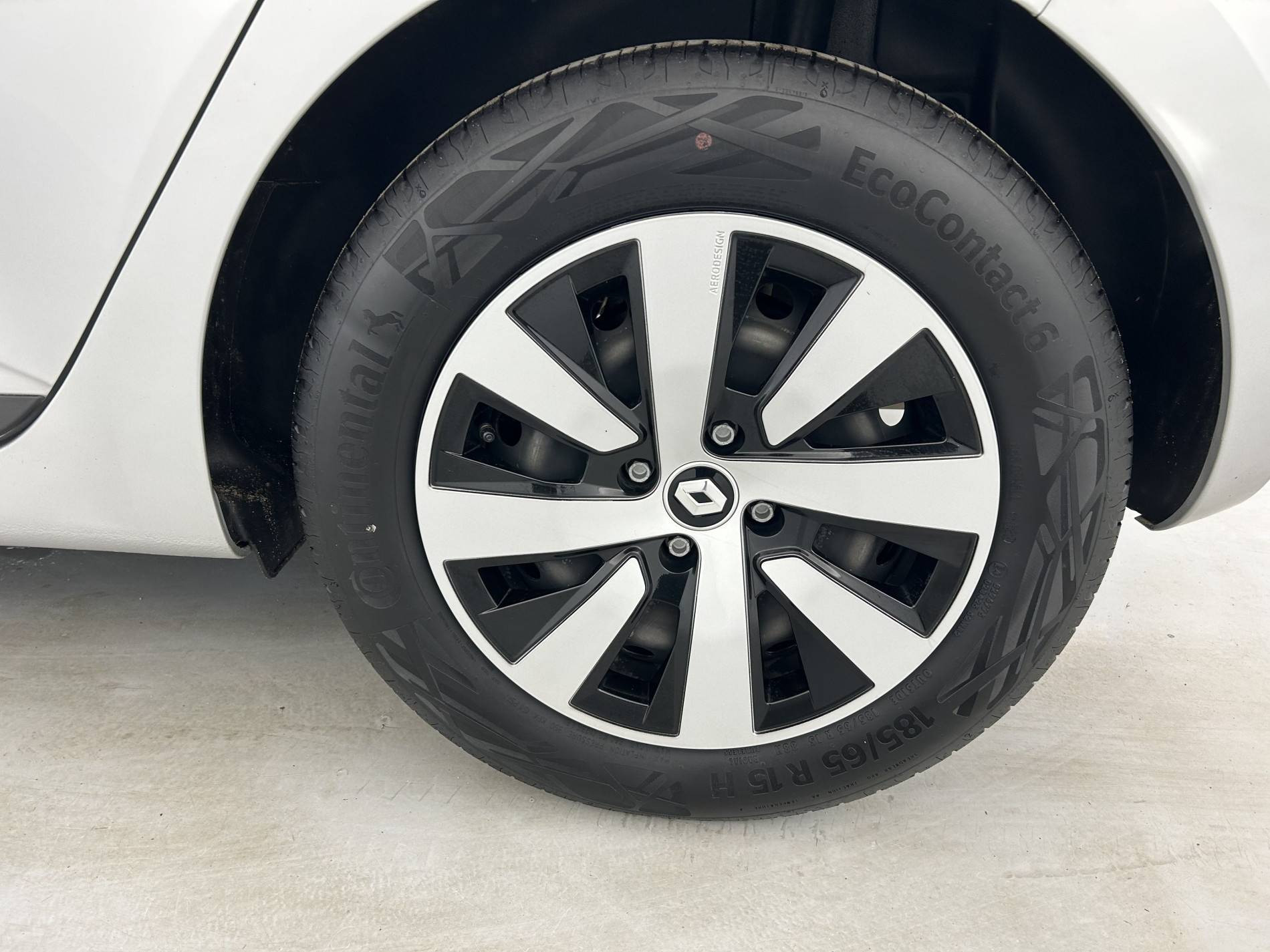 Vente en ligne Renault Clio 5 Clio TCe 90 au prix de 13 990 €