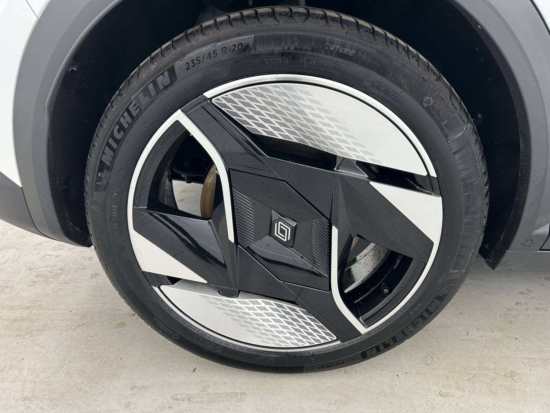 Vente en ligne Renault Scenic E-Tech  220 ch grande autonomie au prix de 40 890 €