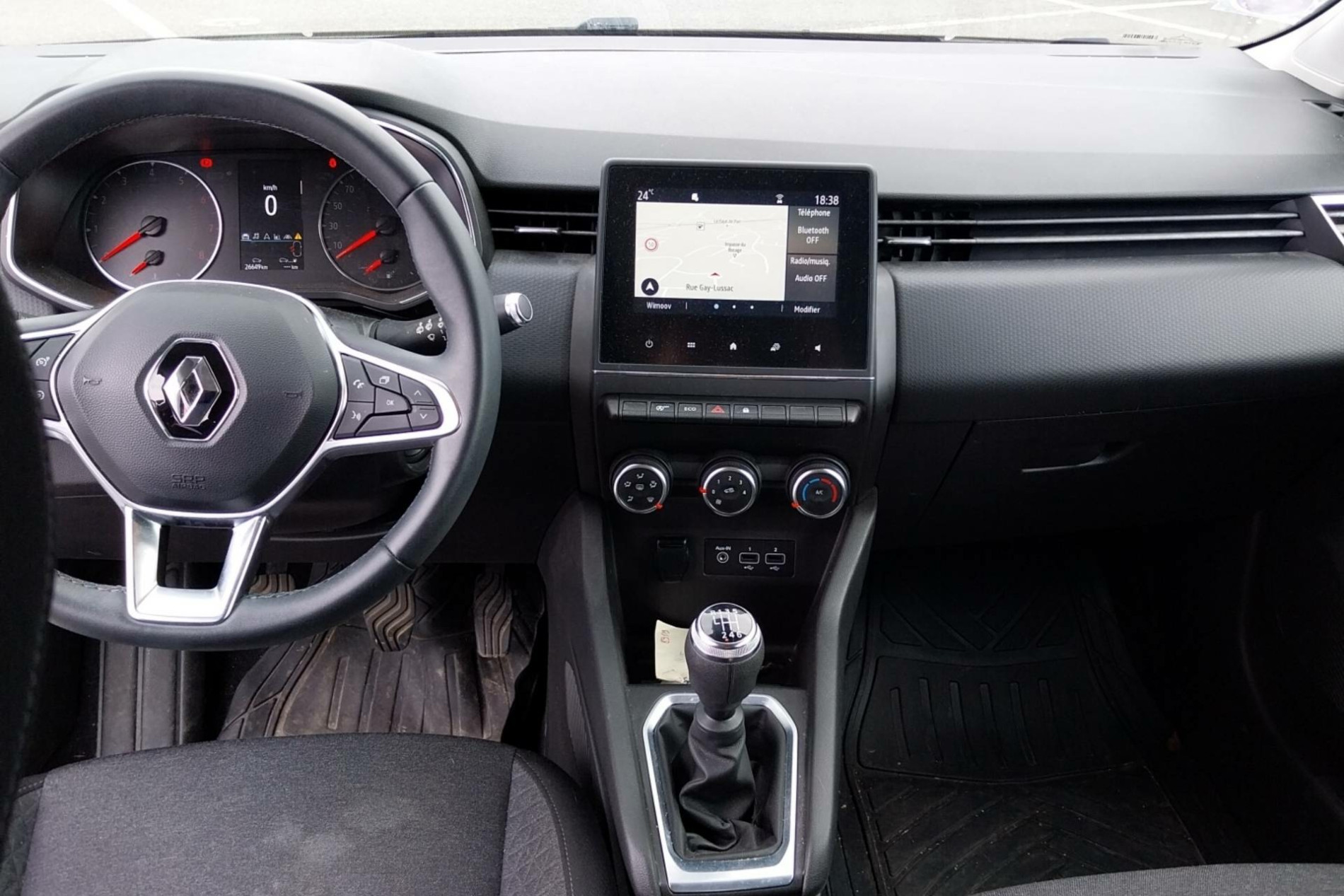 Vente en ligne Renault Clio 5 Clio TCe 90 - 21 au prix de 12 991 €