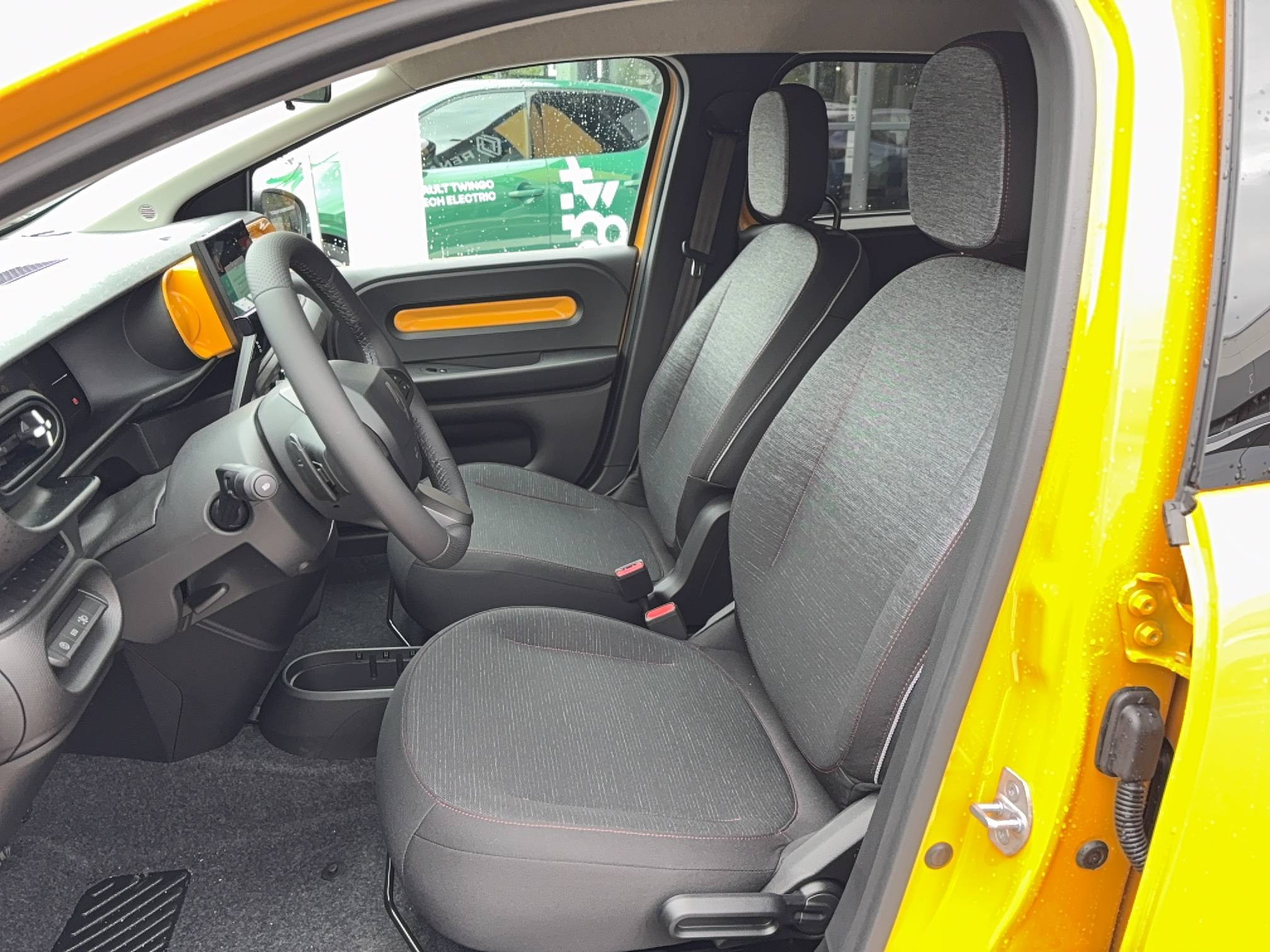 Vente en ligne Renault Twingo Electrique  80 ch autonomie urbaine au prix de 21 990 €