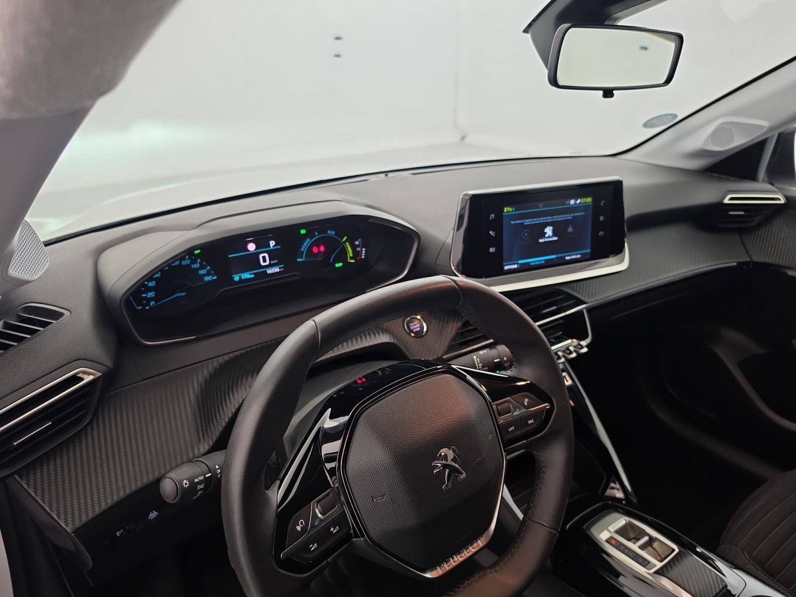 Vente en ligne Peugeot E-208  50 kWh 136ch au prix de 17 890 €