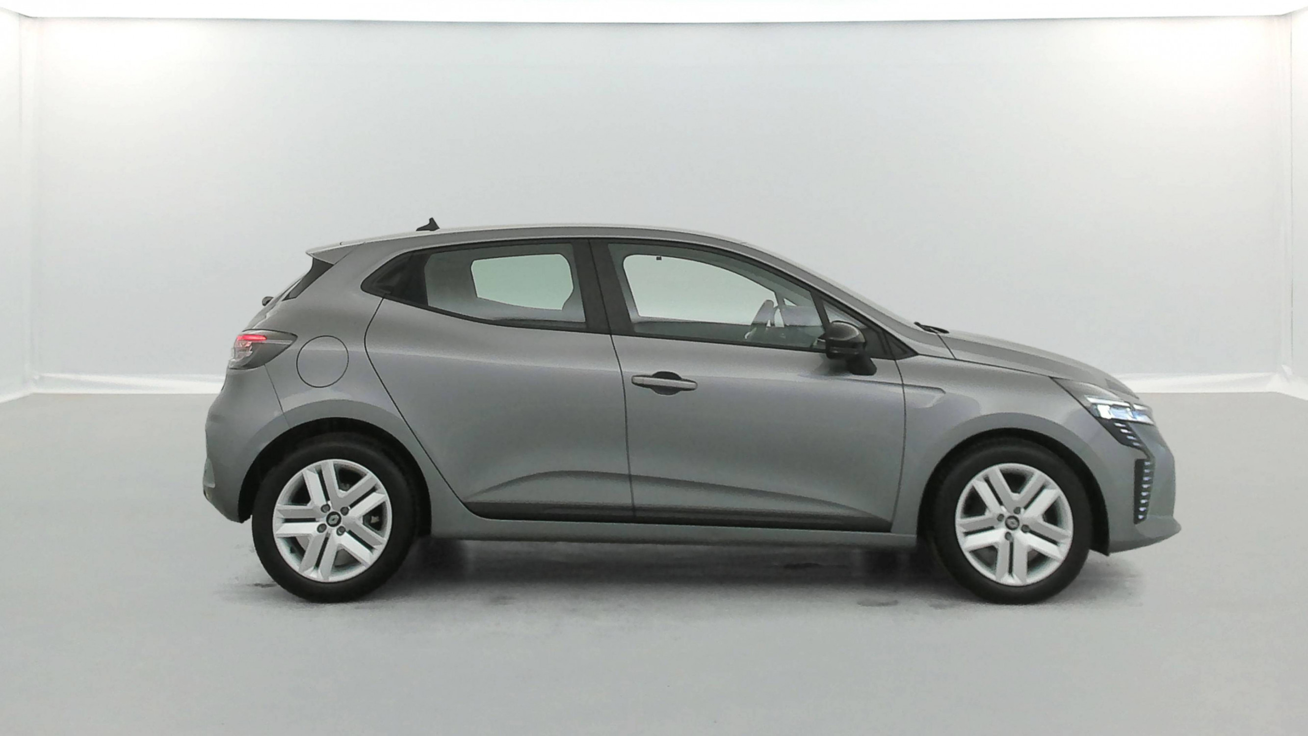 Vente en ligne Renault Clio 5 Clio TCe 90 ch GSR2 au prix de 15 790 €