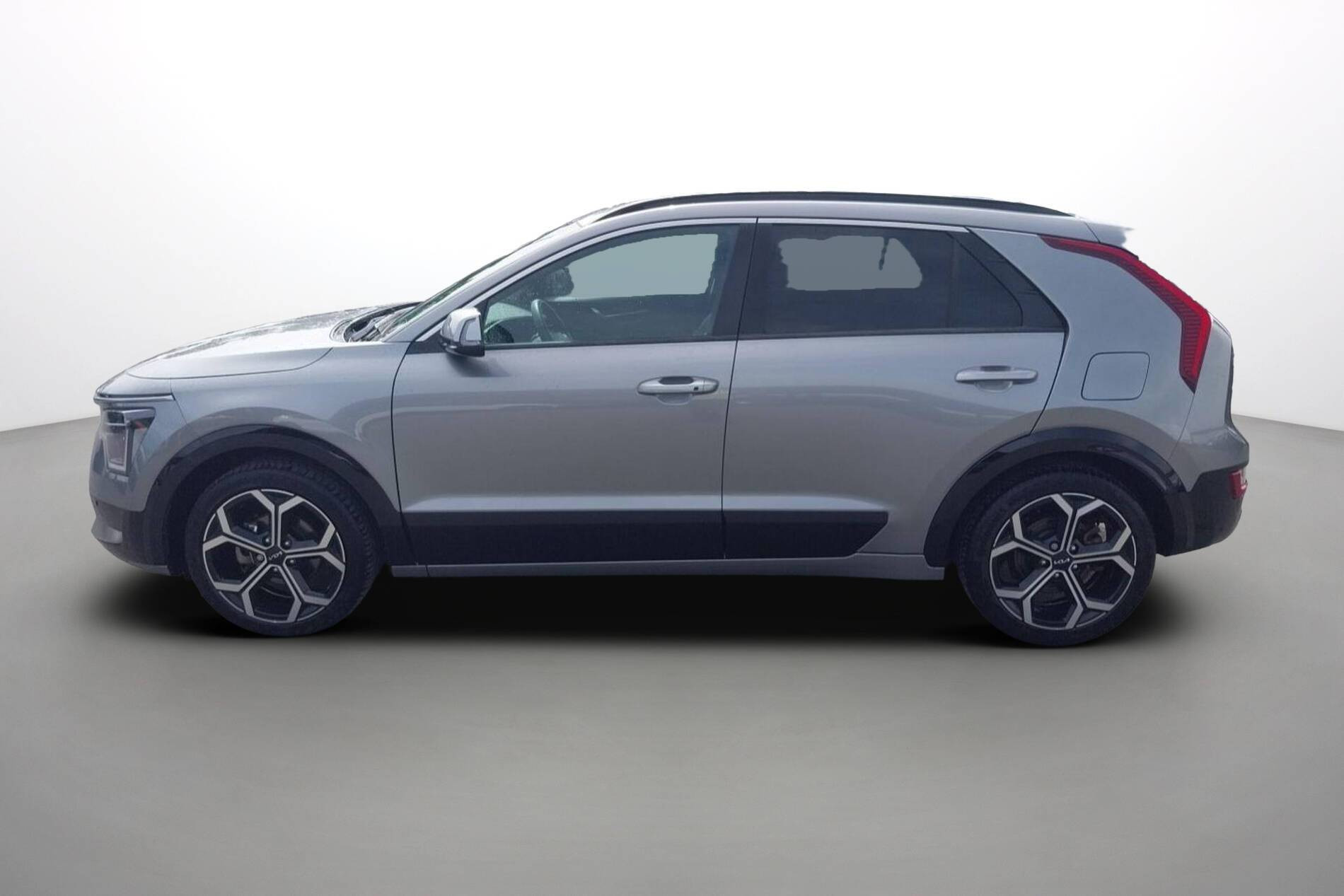 Vente en ligne Kia Niro  1.6 GDi 141 ch HEV DCT6 au prix de 23 590 €