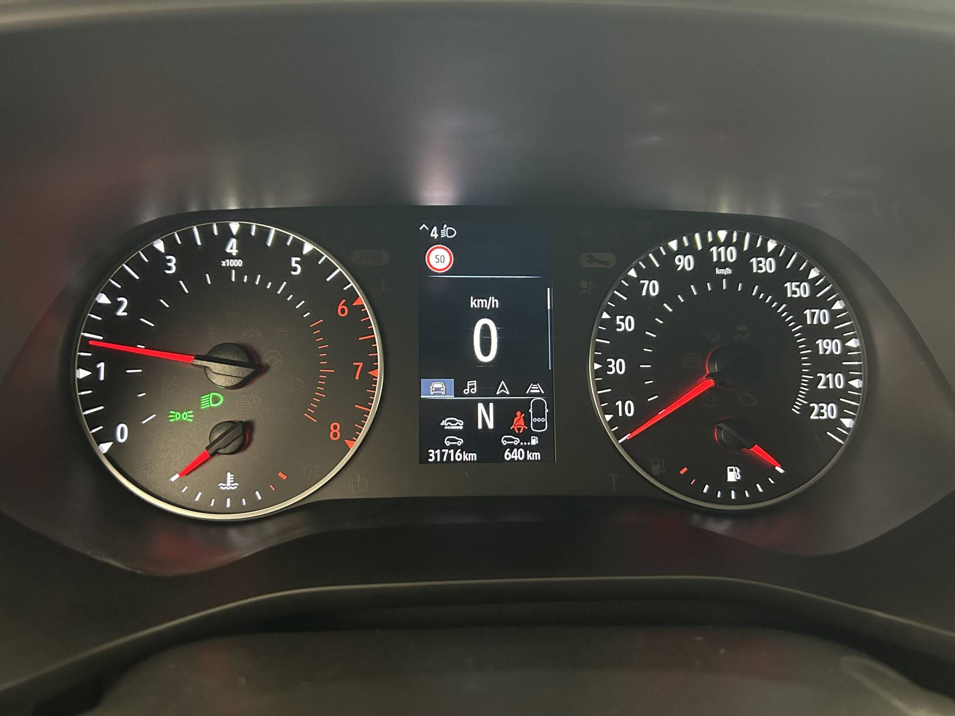 Vente en ligne Renault Arkana  mild hybrid 140 EDC FAP - 22 au prix de 18 790 €