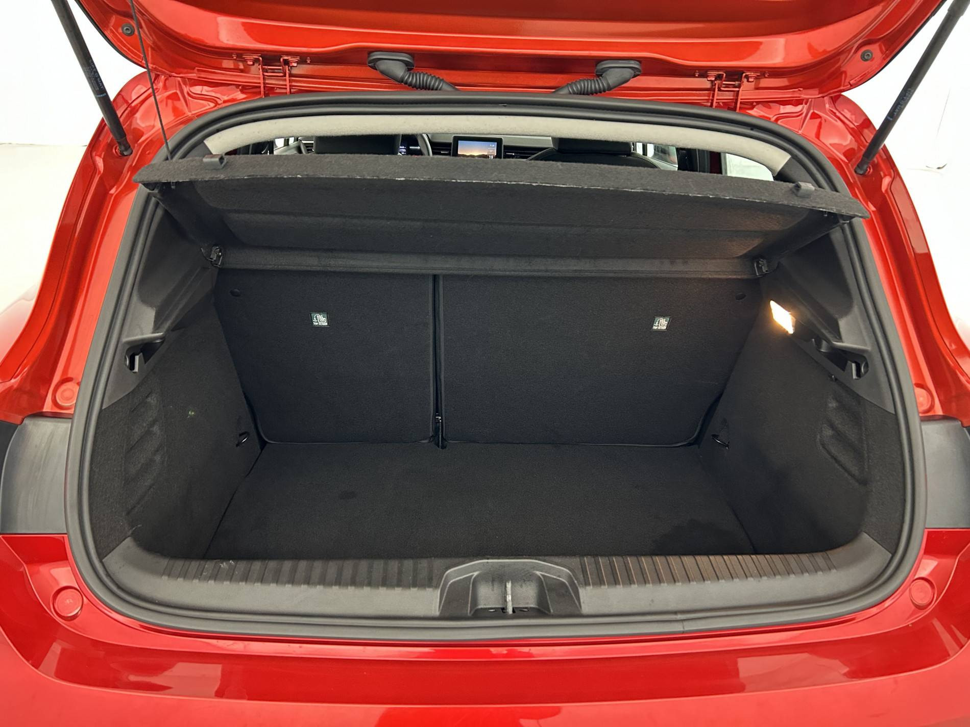 Vente en ligne Renault Clio 5 Clio E-Tech full hybrid 145 au prix de 19 490 €