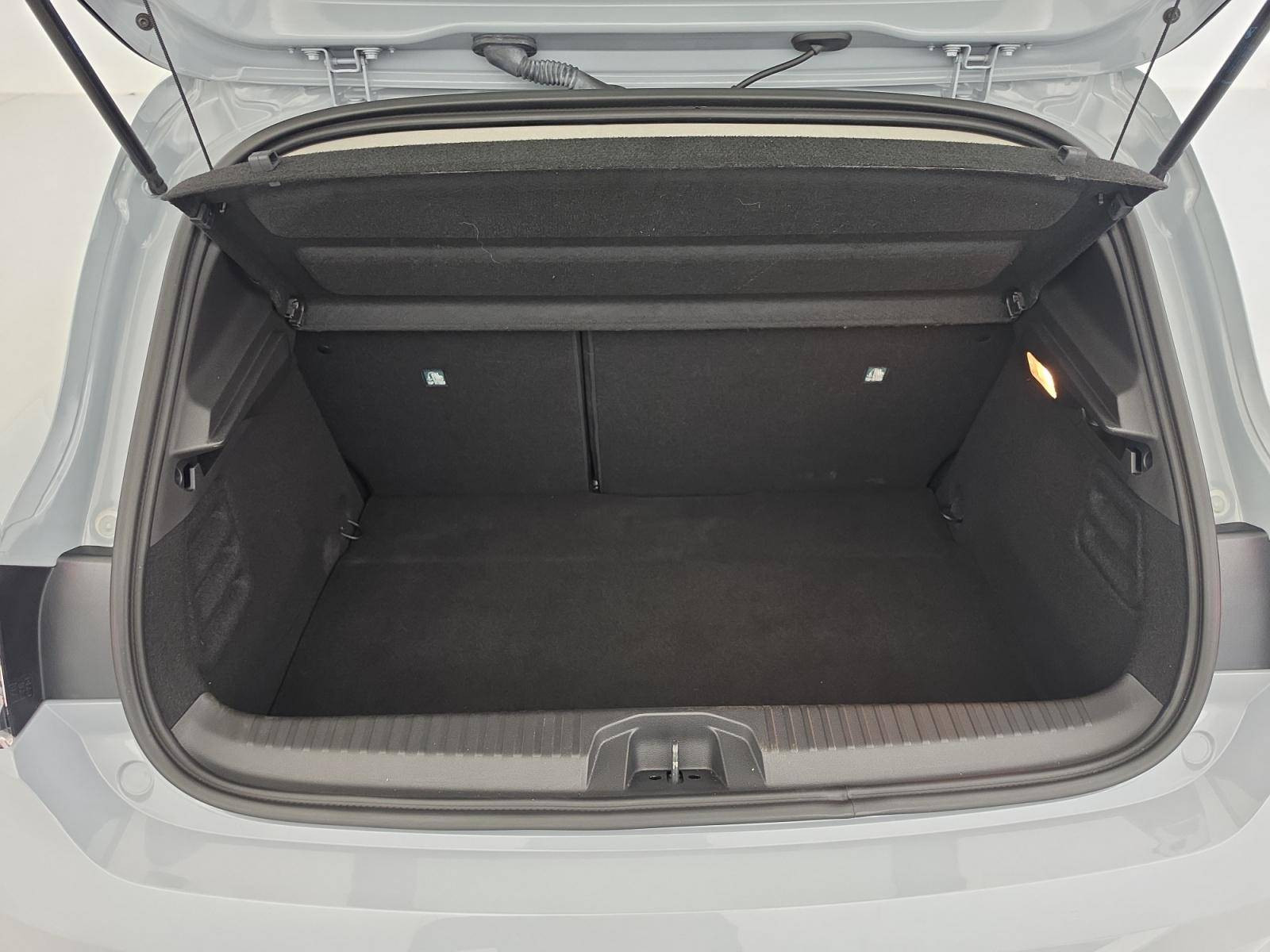 Vente en ligne Renault Clio 5 Clio E-Tech full hybrid 145 ch GSR2 au prix de 19 190 €