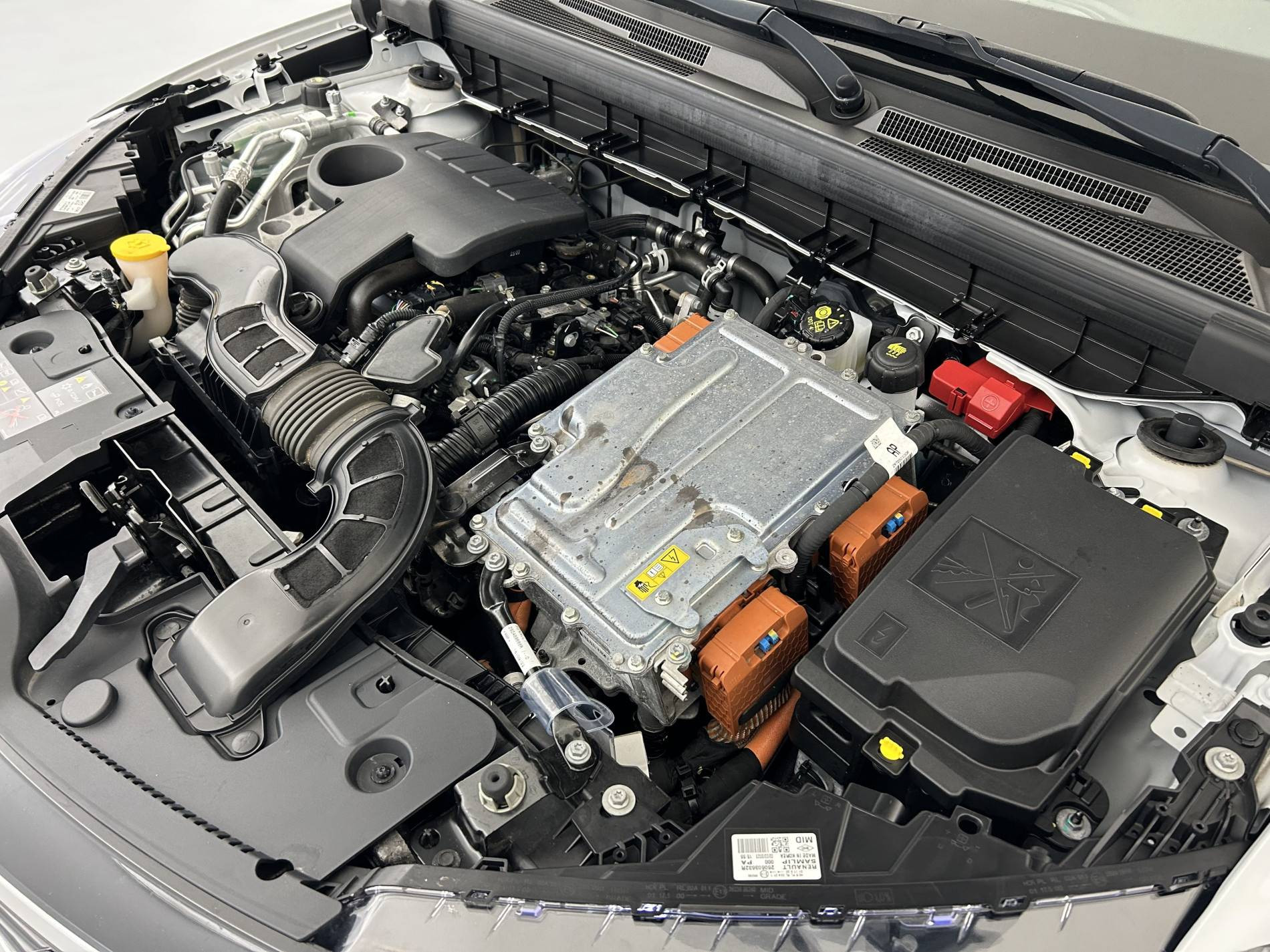 Vente en ligne Renault Arkana  E-Tech hybride 145 - 22 au prix de 21 890 €