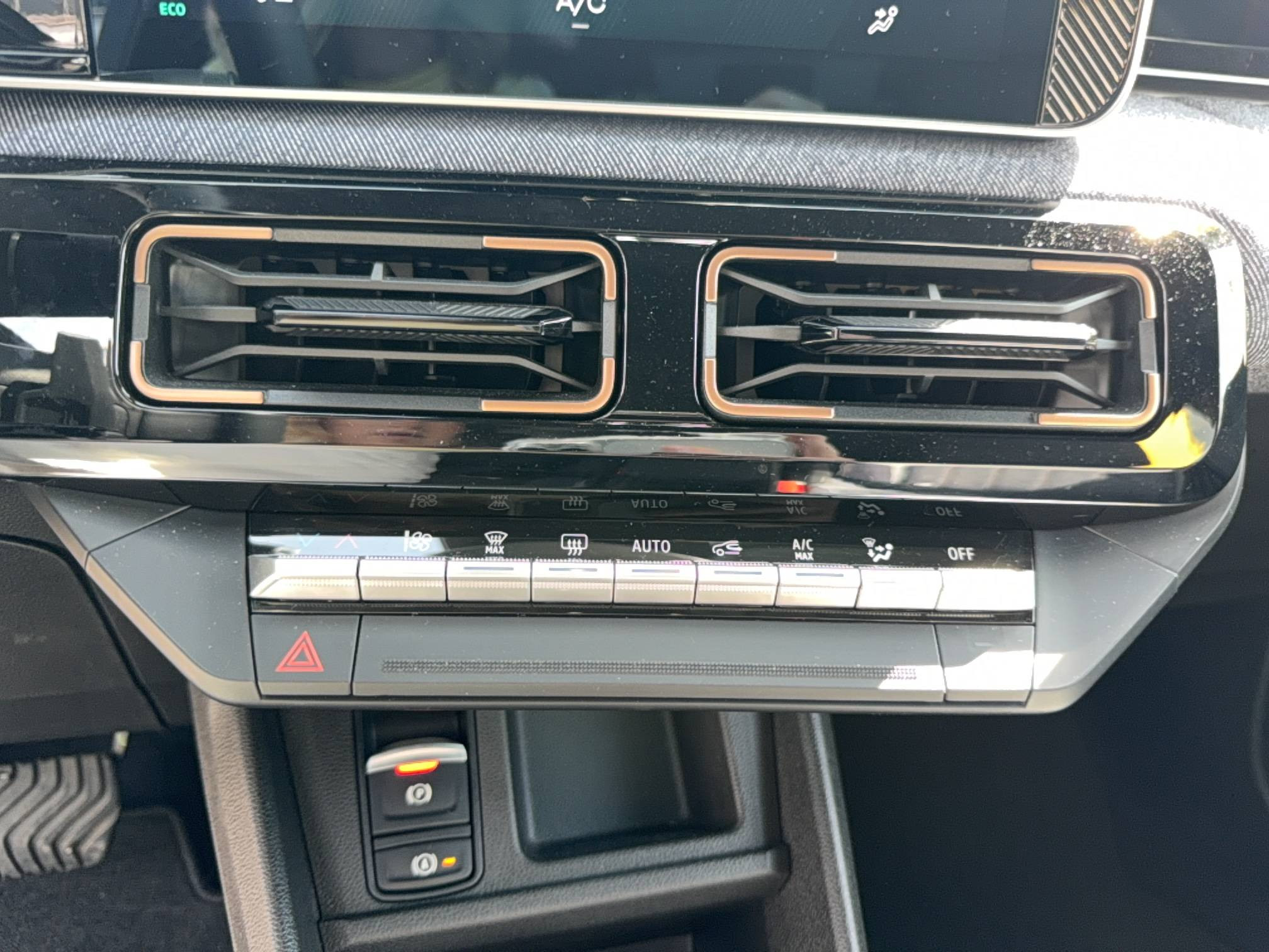 Vente en ligne Renault R4 E-Tech  150 ch autonomie confort au prix de 34 990 €