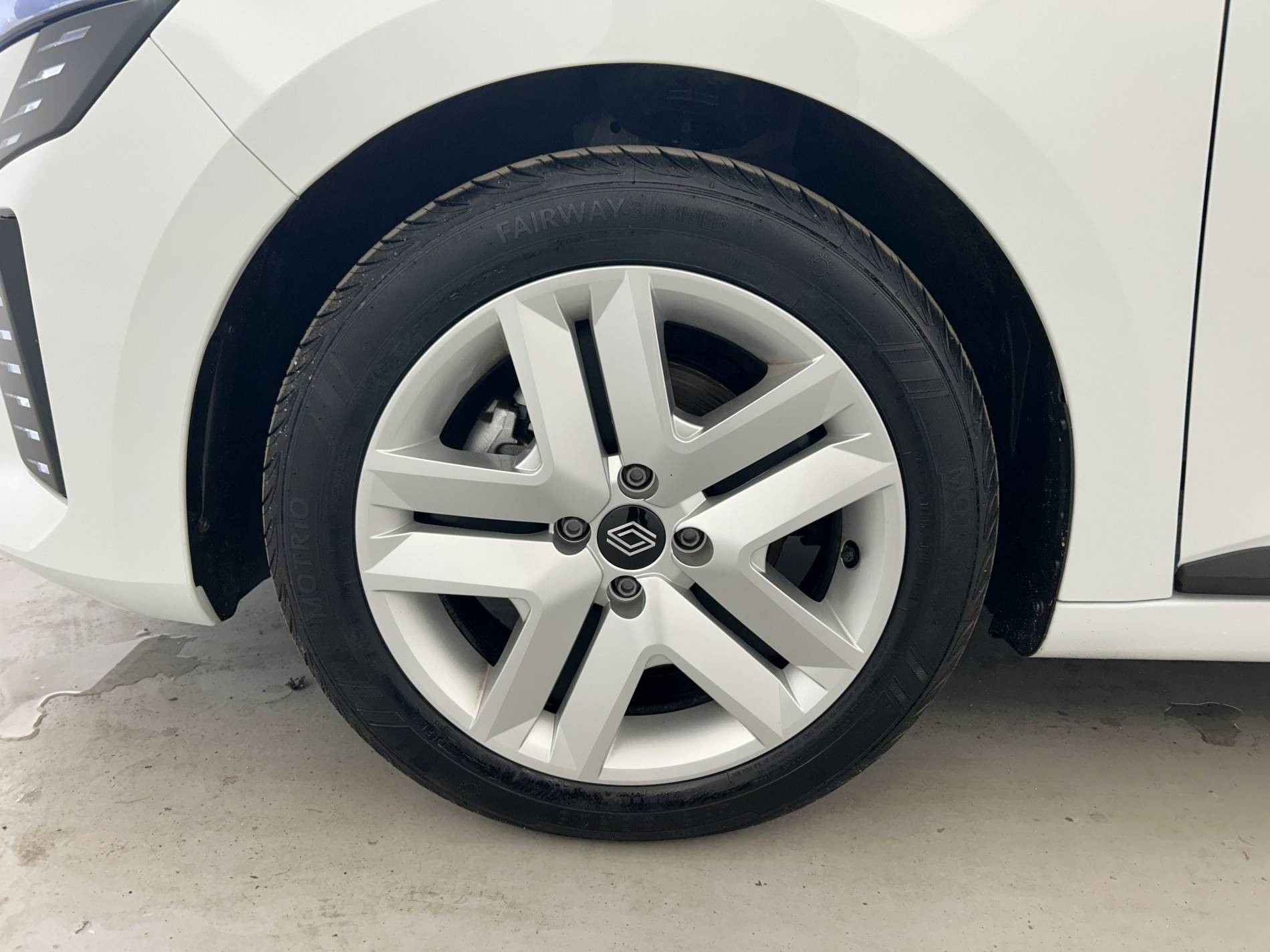 Vente en ligne Renault Clio 5 Clio E-Tech full hybrid 145 ch GSR2 au prix de 19 990 €