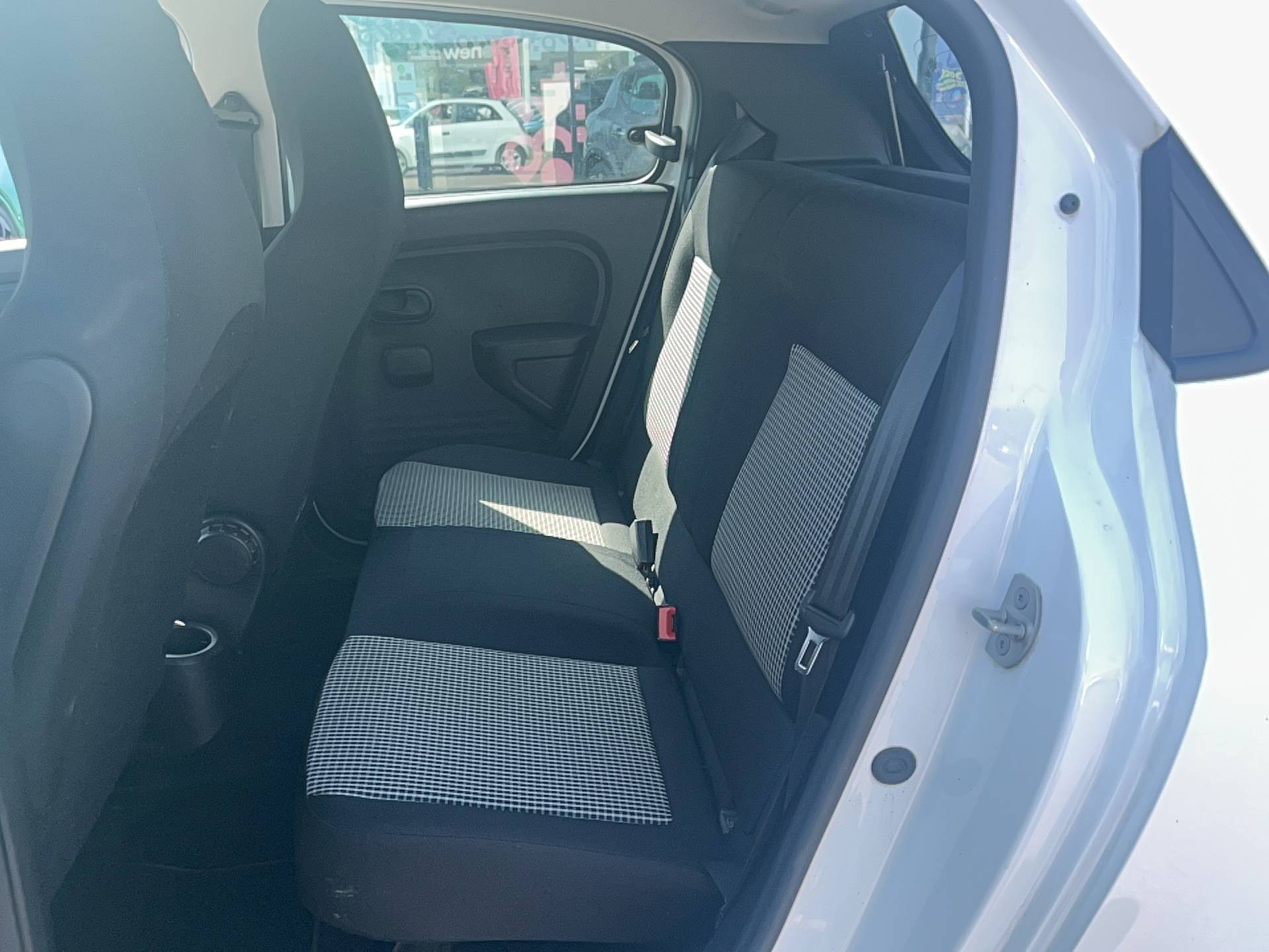 Vente en ligne Renault Twingo Electrique Twingo III E-Tech au prix de 12 491 €