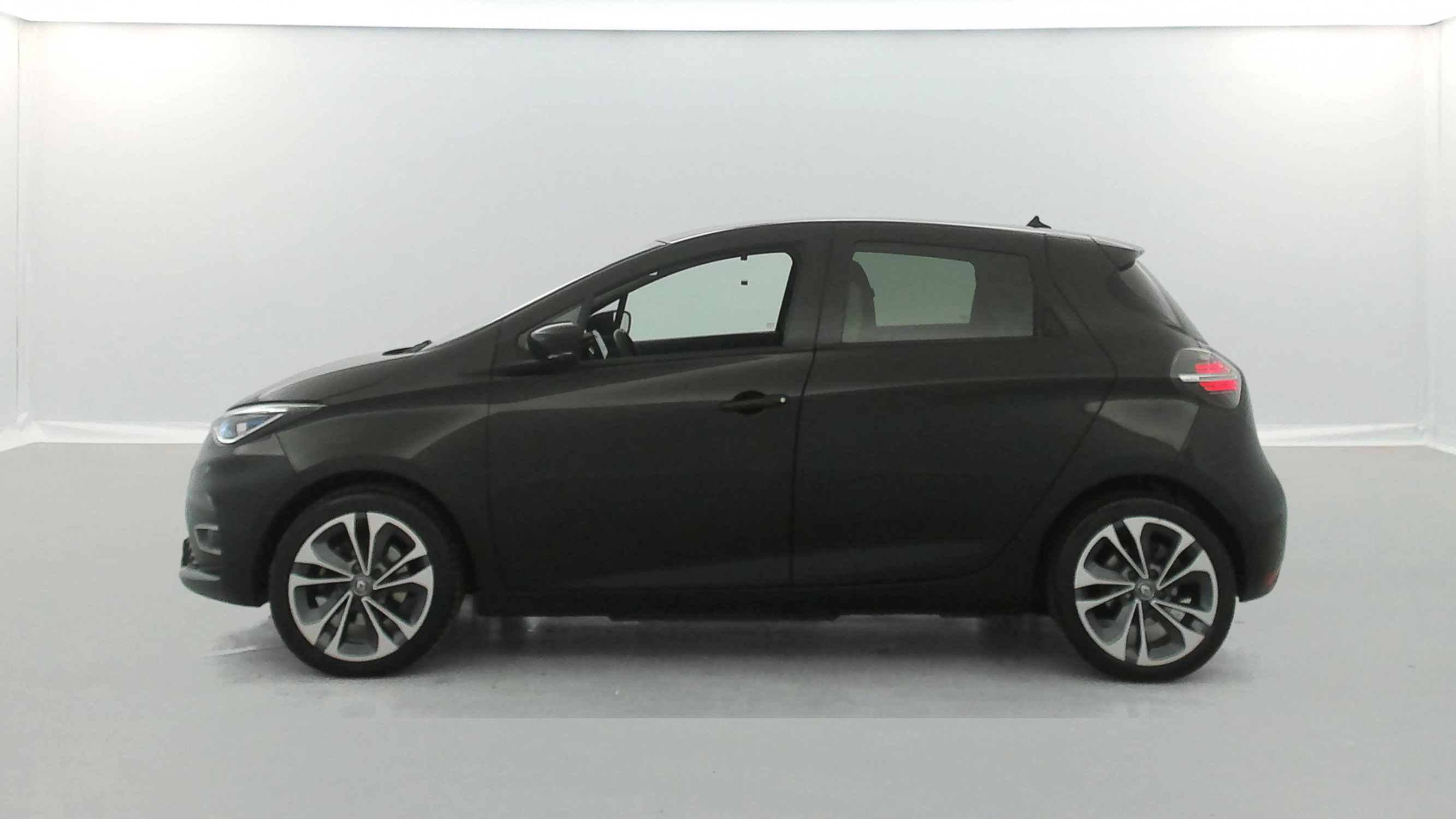 Vente en ligne Renault Zoé Zoe R135 - 22B au prix de 16 790 €