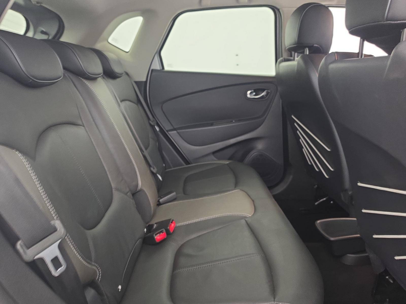 Vente en ligne Renault Captur  TCe 90 Energy E6 au prix de 10 790 €
