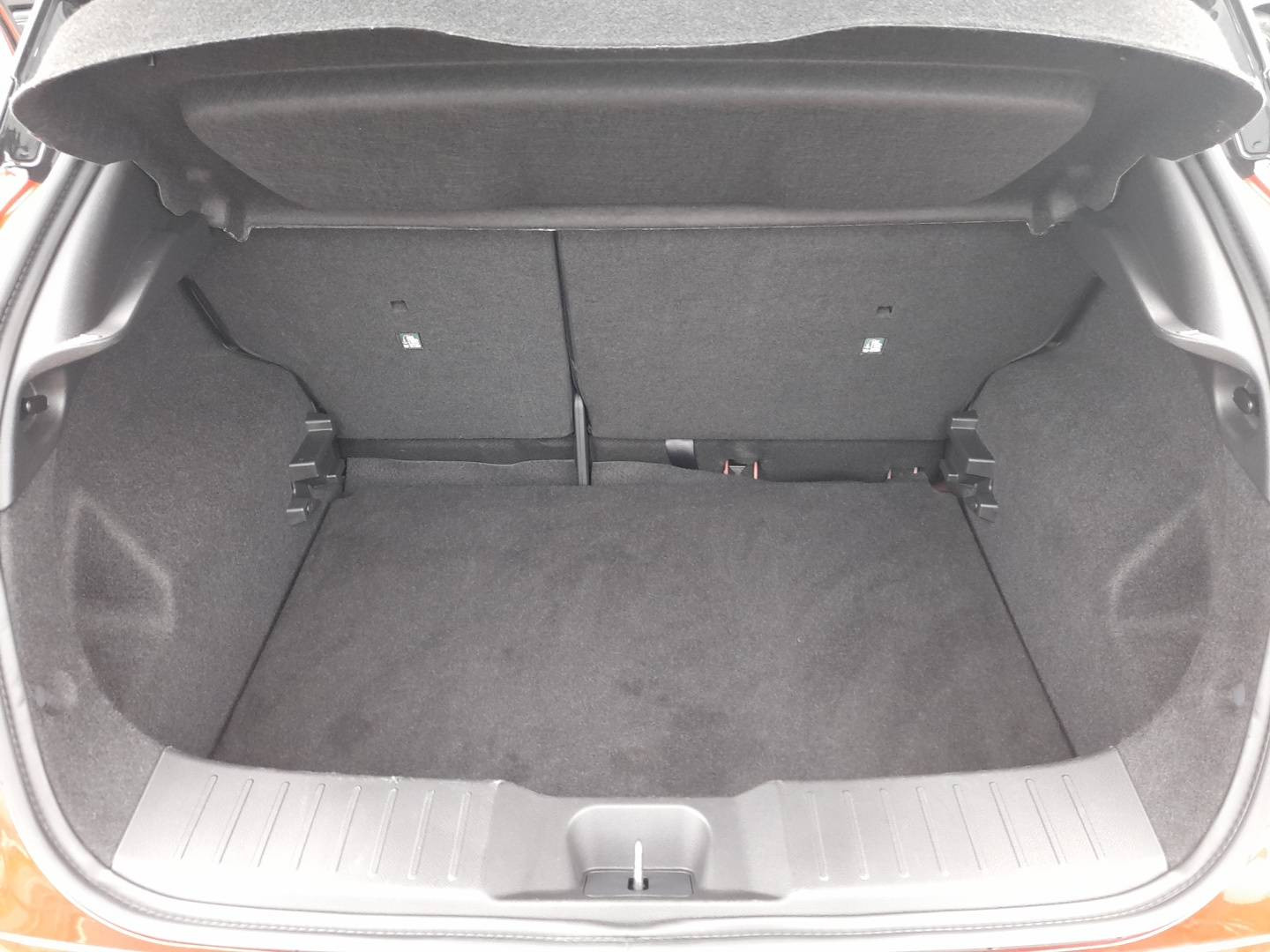 Vente en ligne Nissan Juke F16A SHADOW DIG-T 114 au prix de 18 690 €