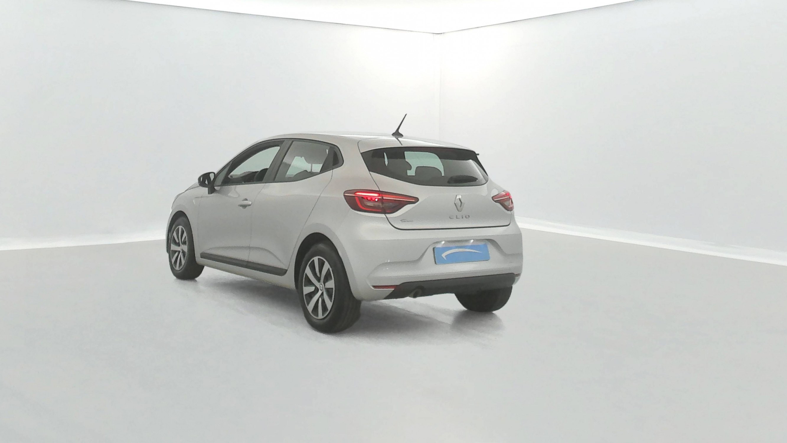 Vente en ligne Renault Clio 5 Clio TCe 90 au prix de 12 990 €