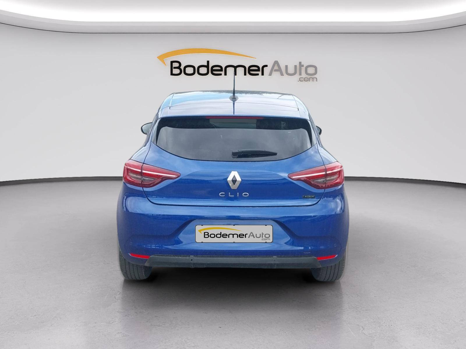 Vente en ligne Renault Clio 5 Clio E-Tech full hybrid 145 au prix de 16 700 €