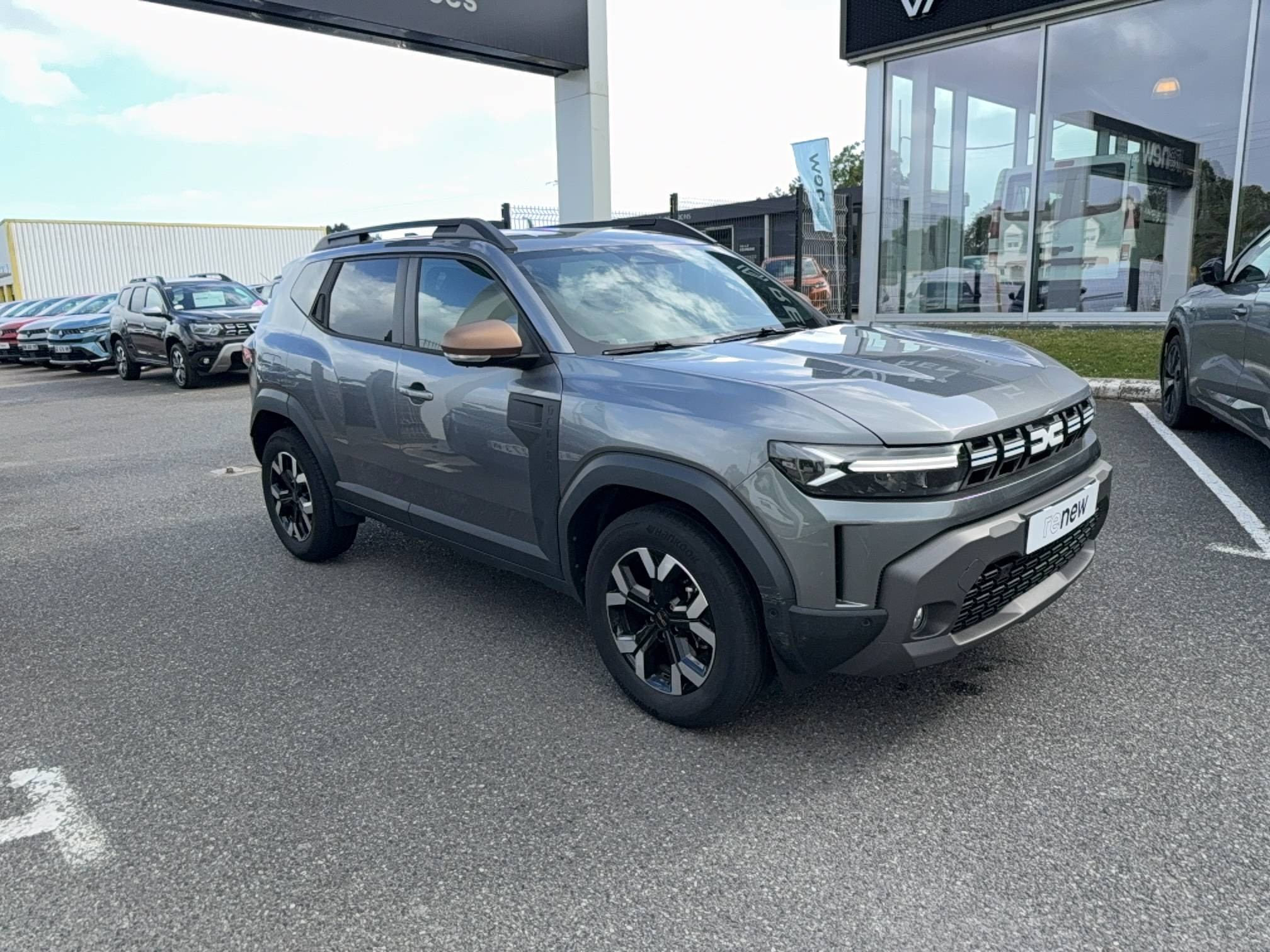 Vente en ligne Dacia Duster  Hybrid 140 au prix de 26 240 €