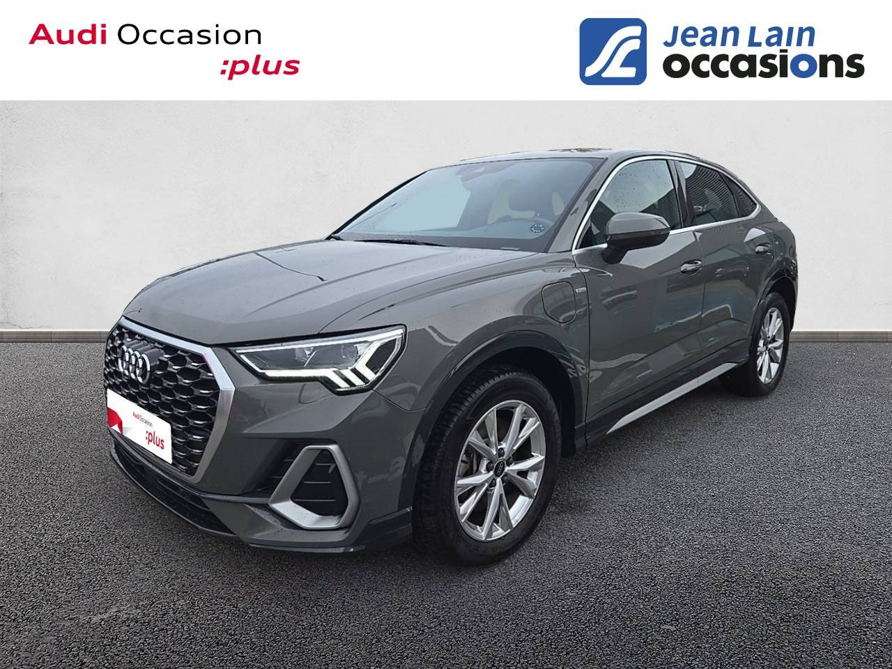 Vente en ligne AUDI Q3 SPORTBACK Q3 Sportback 45 TFSIe  245 ch S tronic 6 S line de 2022 au prix de 37 390 €