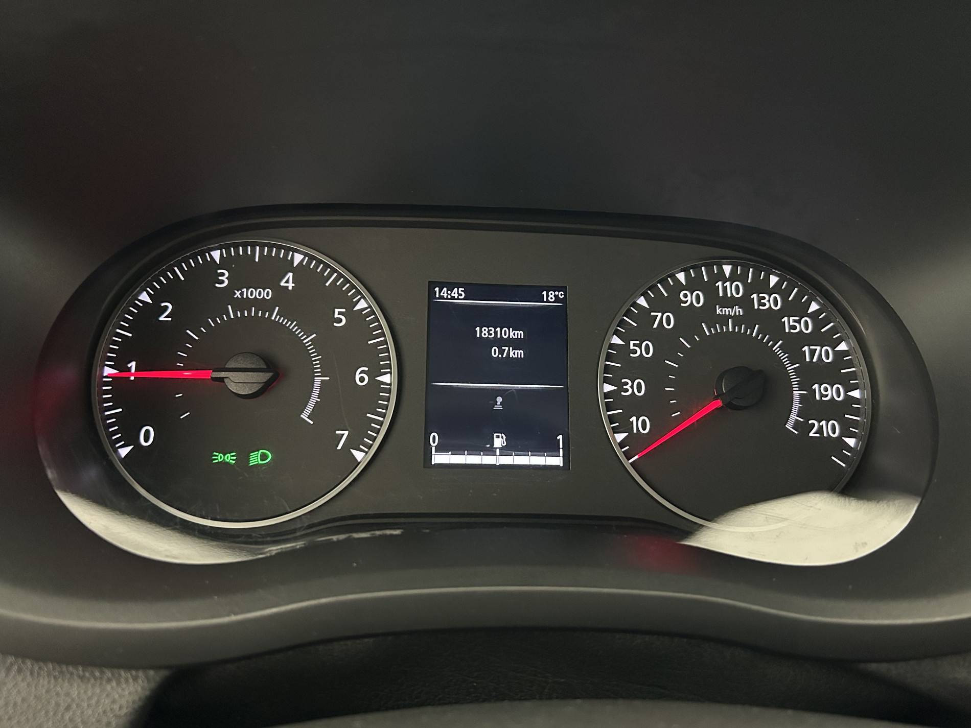 Vente en ligne Renault Master Fourgon MASTER FGN TRAC F3500 L2H2 BLUE DCI 135 au prix de 22 990 €