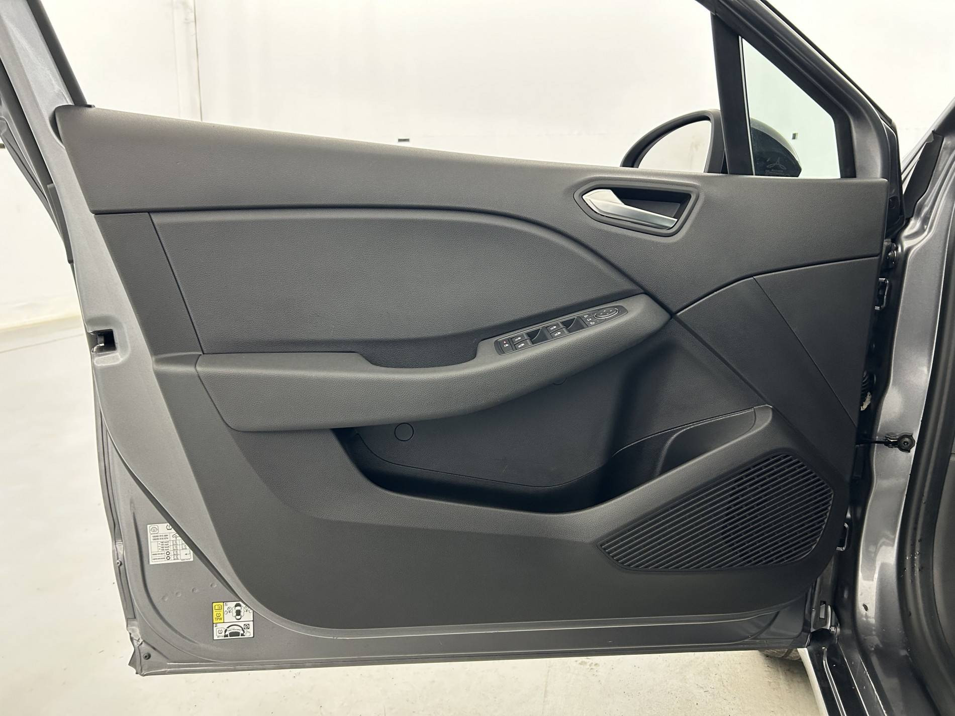 Vente en ligne Renault Clio 5 Clio TCe 90 au prix de 15 490 €