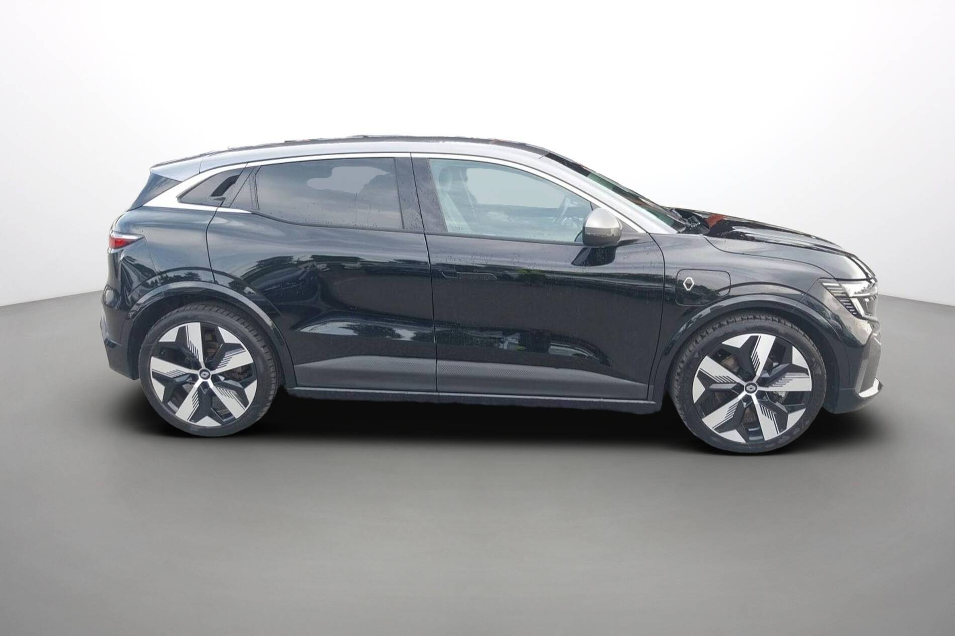 Vente en ligne Renault Megane E-Tech  EV60 220 ch super charge au prix de 24 990 €